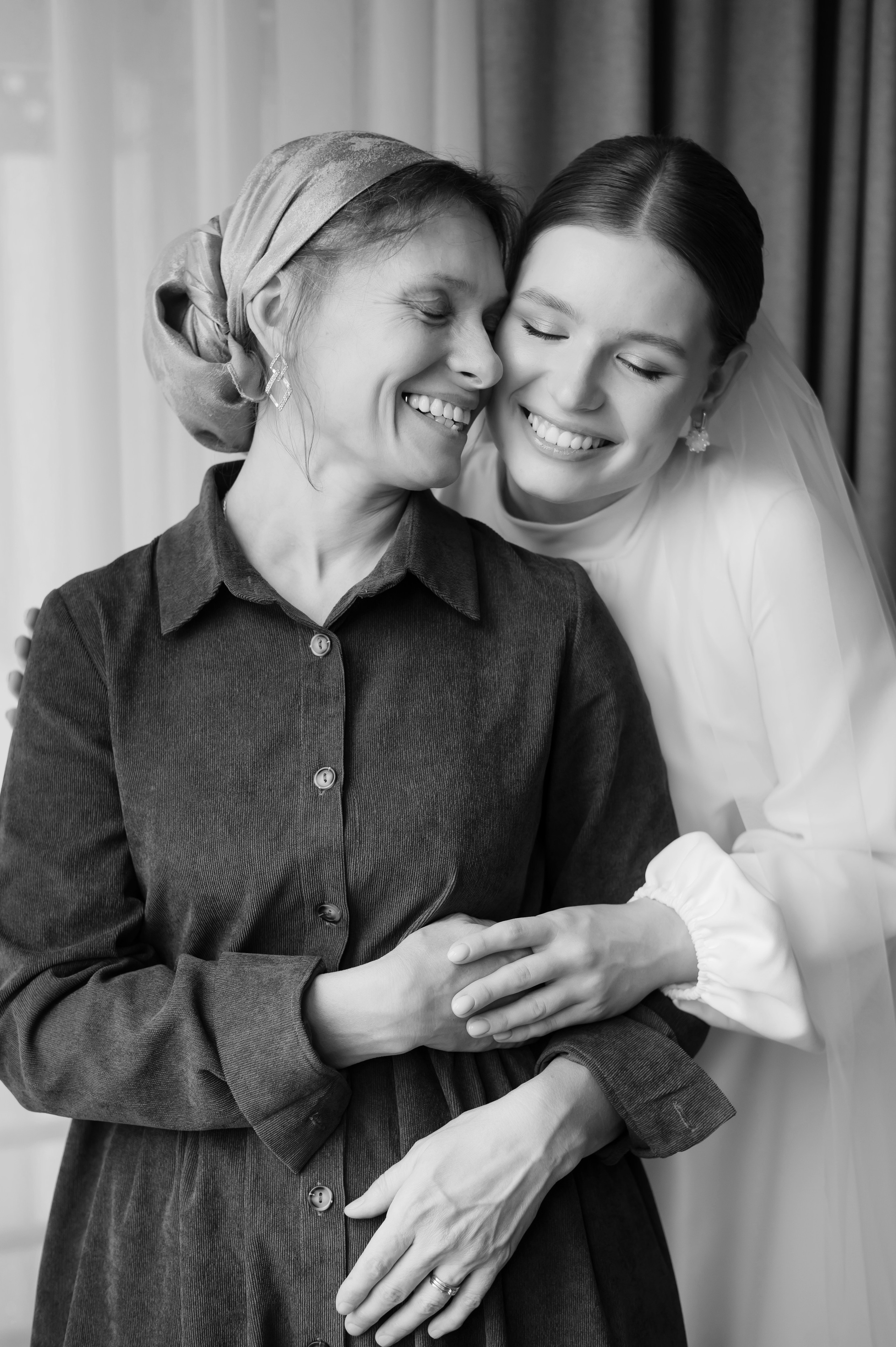 Свадебная фотосъемка в Санкт-Петербурге и Москве. Семейный и свадебный фотограф в Санкт-Петербурге Серафима Смирнова