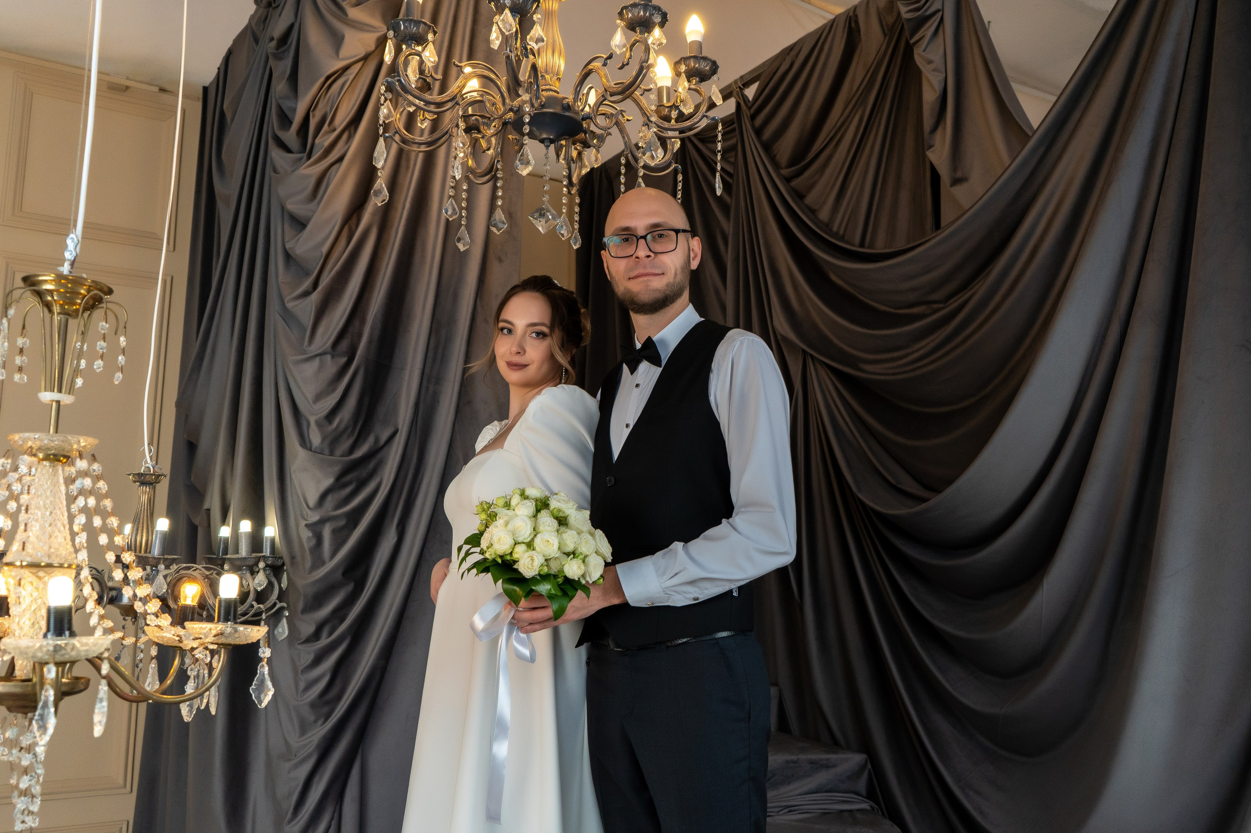 Свадебная фотосессия в студии в Воронеже Максим и Екатерина. Свадебный фотограф и видеограф в Воронеже