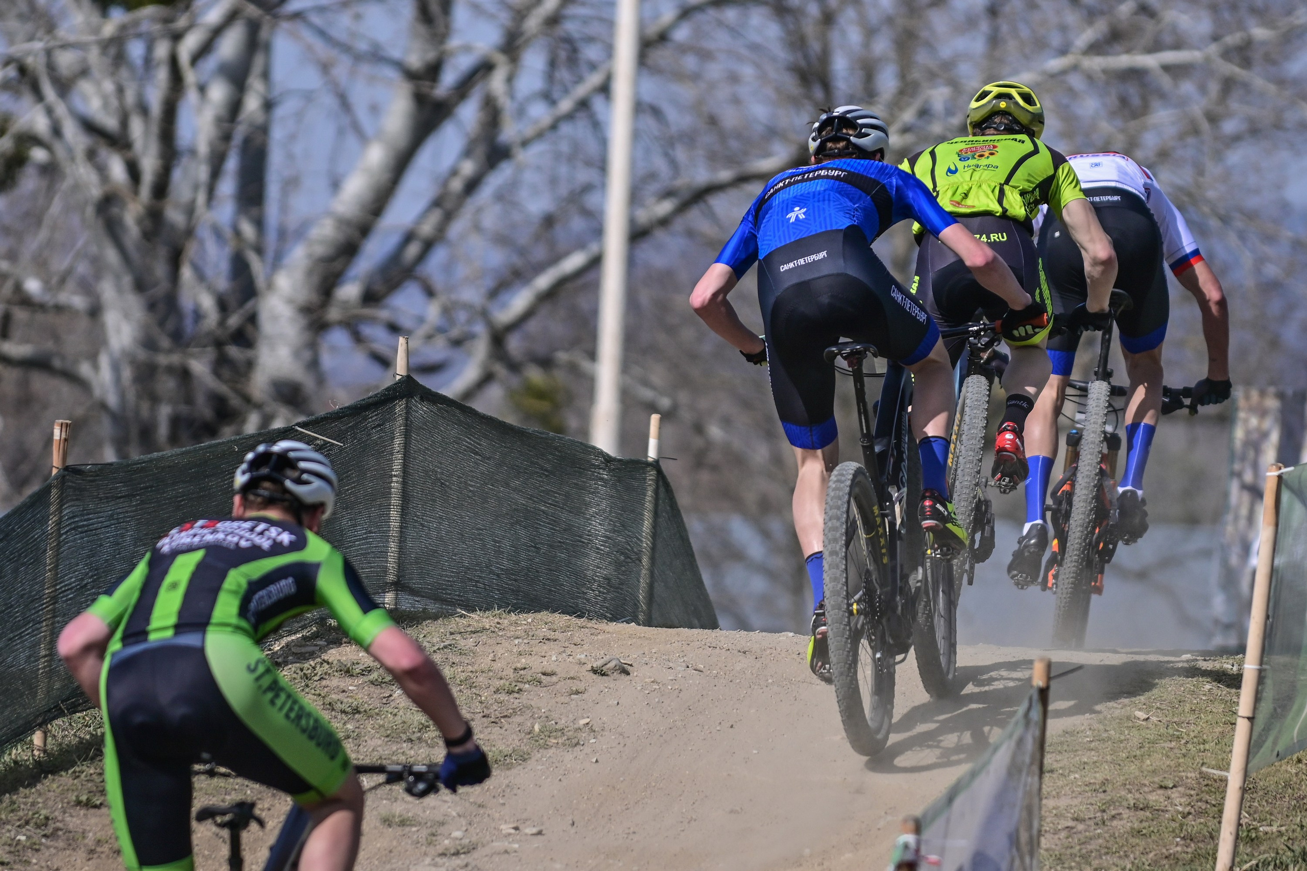 Маунтинбайк, кросс-кантри в Архипо-Осиповке 16 марта 2025. Спортивный фотограф, фотожурналист Павел Ларькин