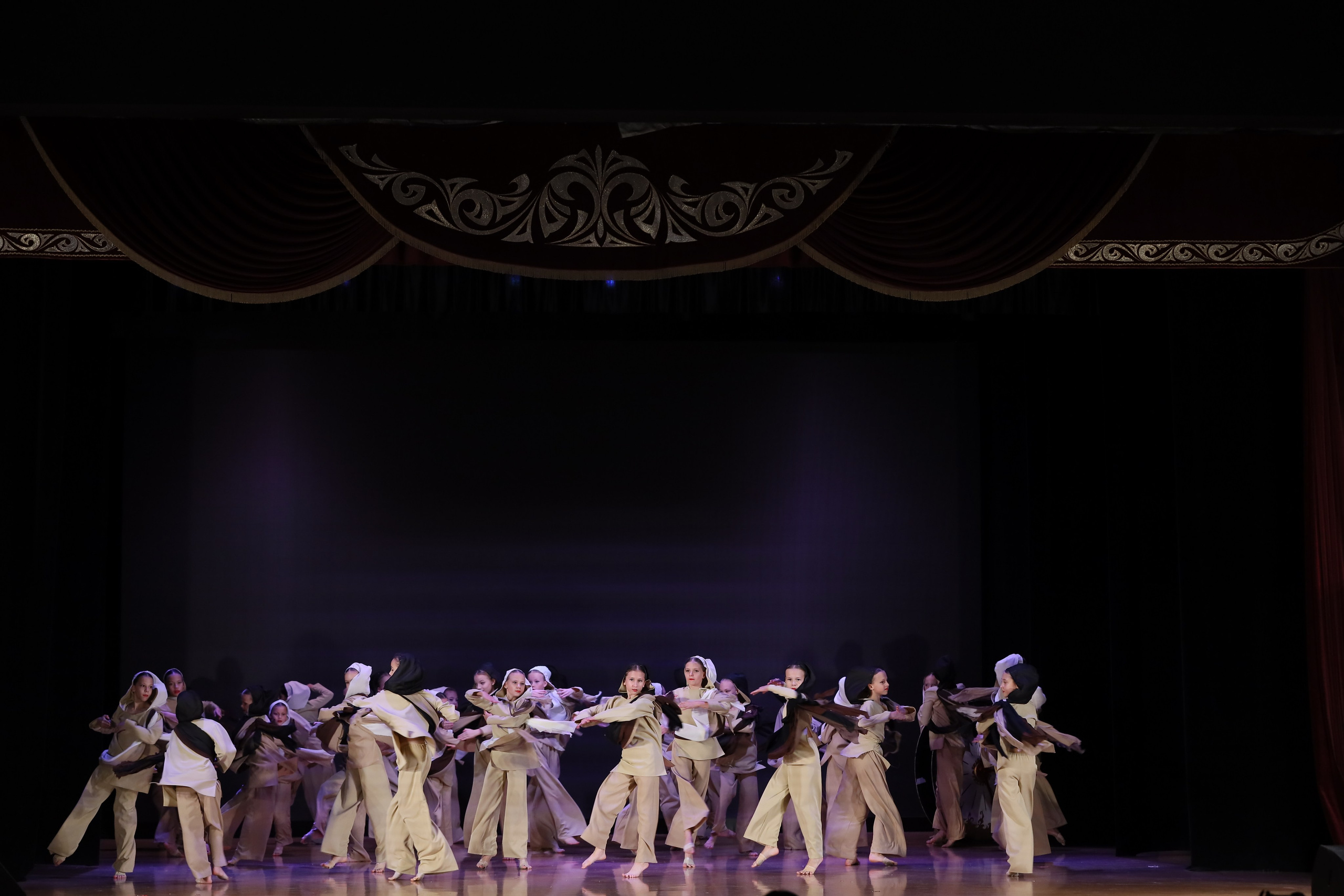 4 ноября, блок 1, видео, номера 59-, г. Краснодар. Золотое яблочко