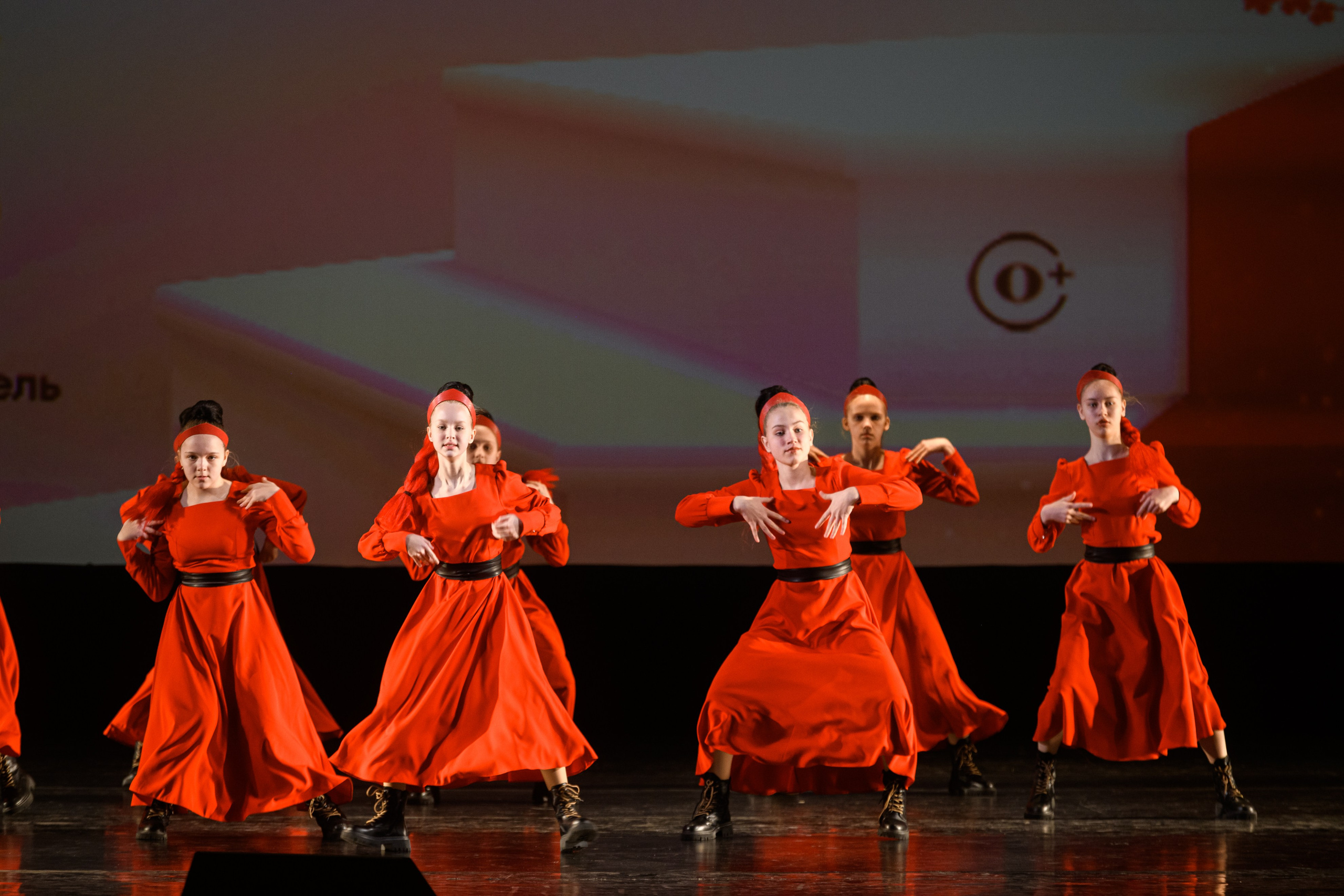 23 апреля, часть 1, БКЗ Октябрьский, г. Санкт-Петербург. Золотое яблочко