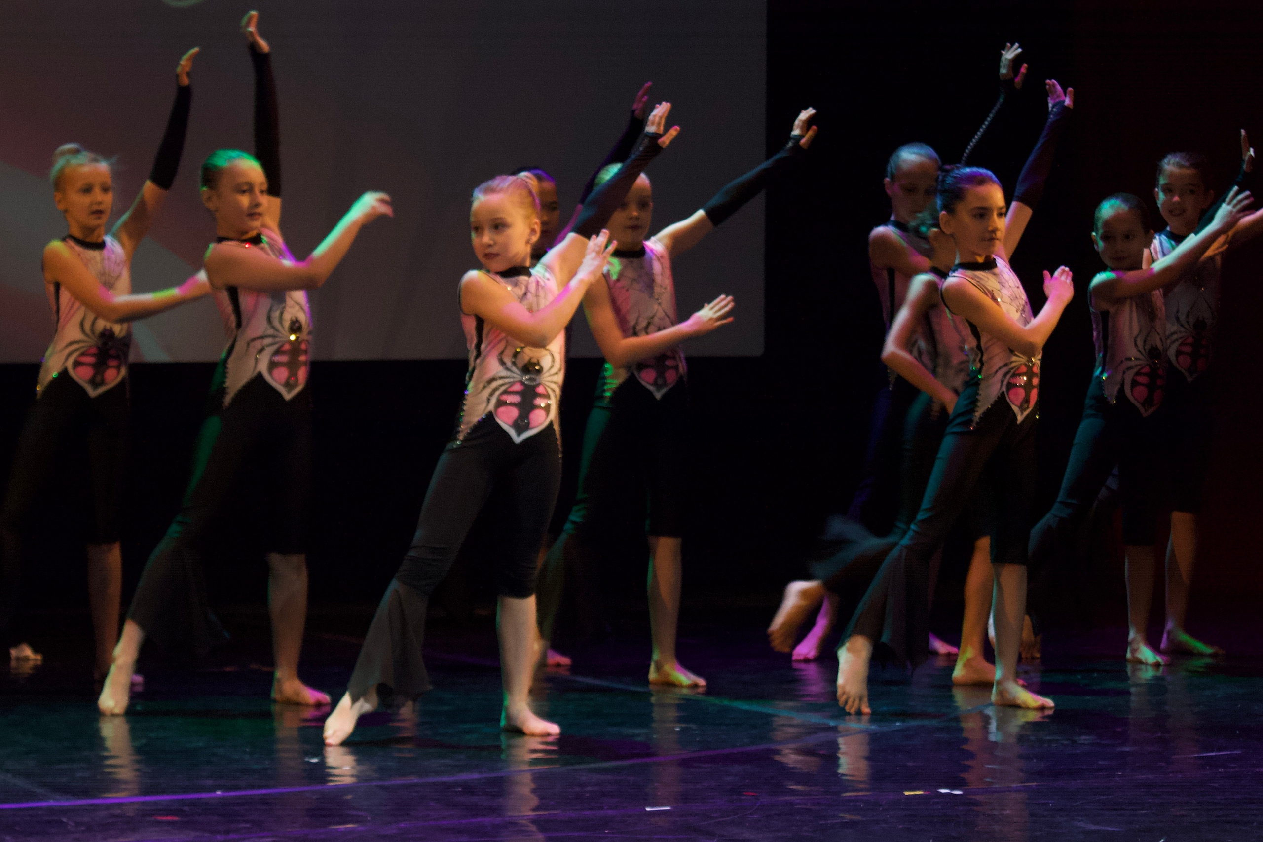 16 ноября, г. Астрахань. Золотое яблочко