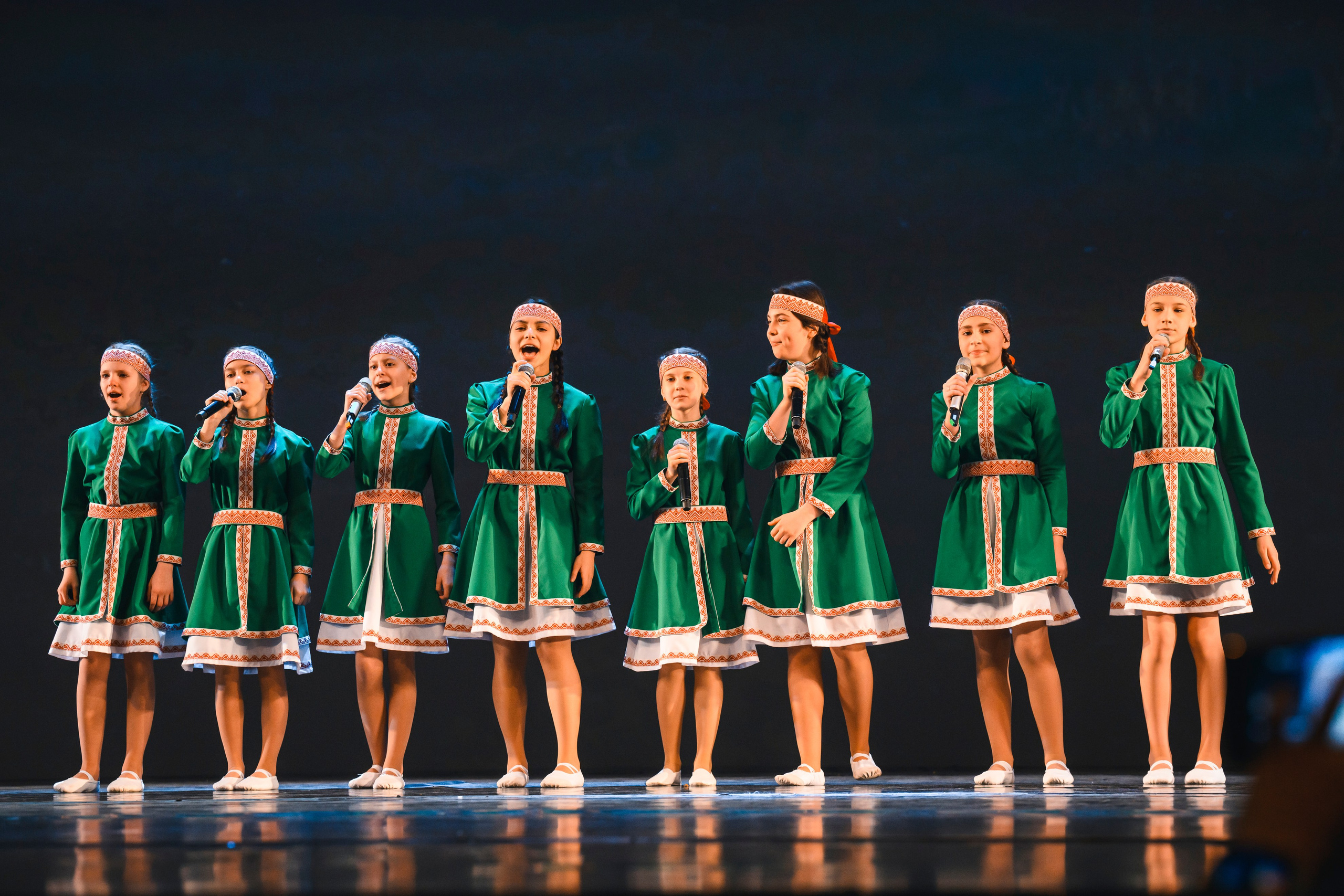 23 апреля, часть 1, БКЗ Октябрьский, г. Санкт-Петербург. Золотое яблочко