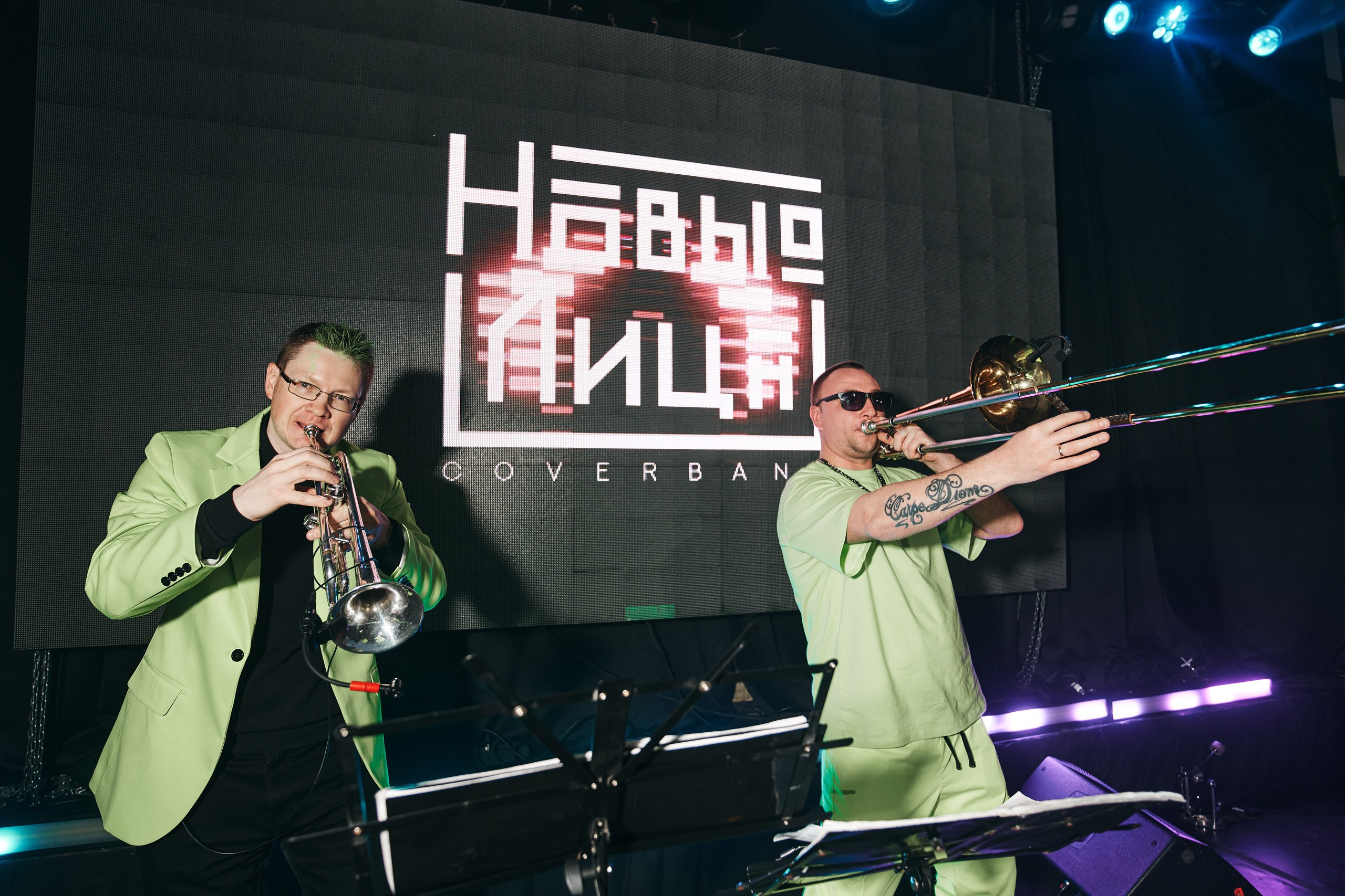 Межгалактический форум. Фотограф Слава Кайгородов