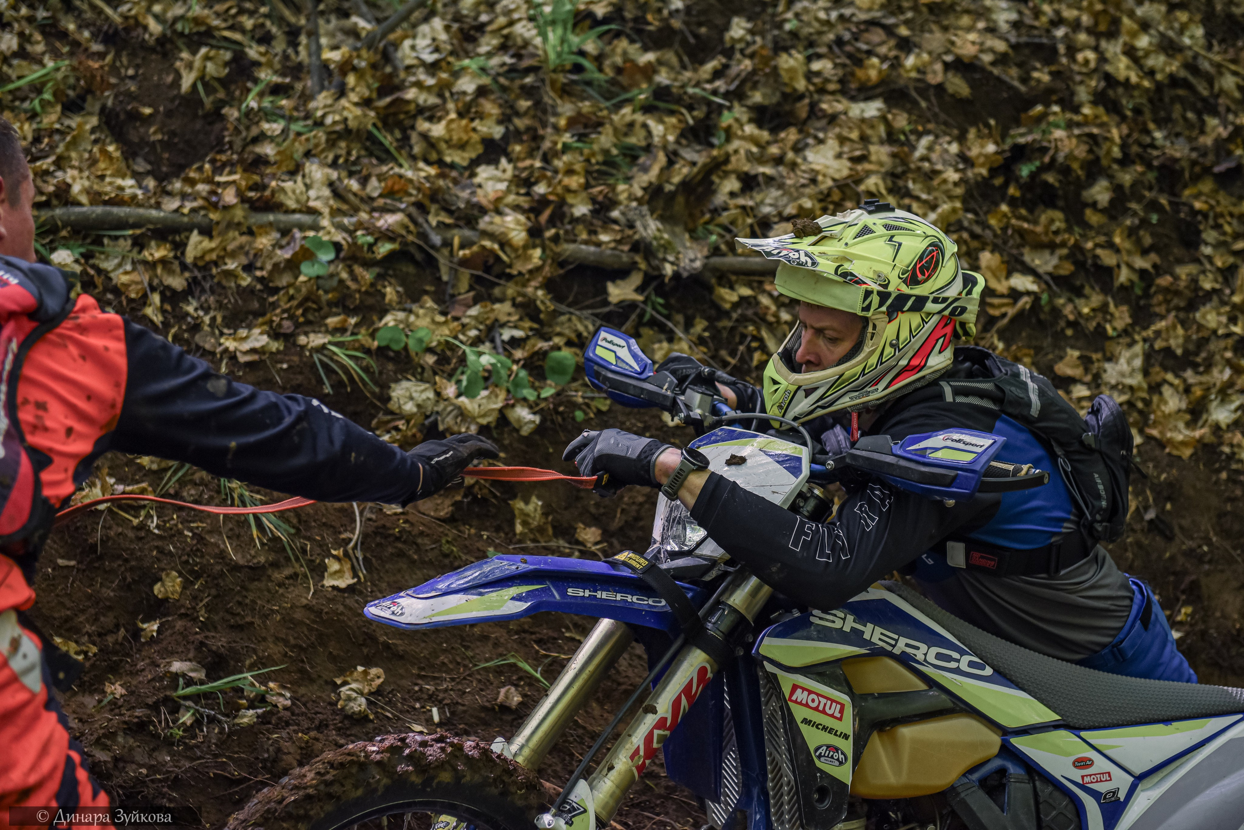 На местности. Каменки. Этап II. Мотофотограф в Нижнем Новгороде Динара Зуйкова
