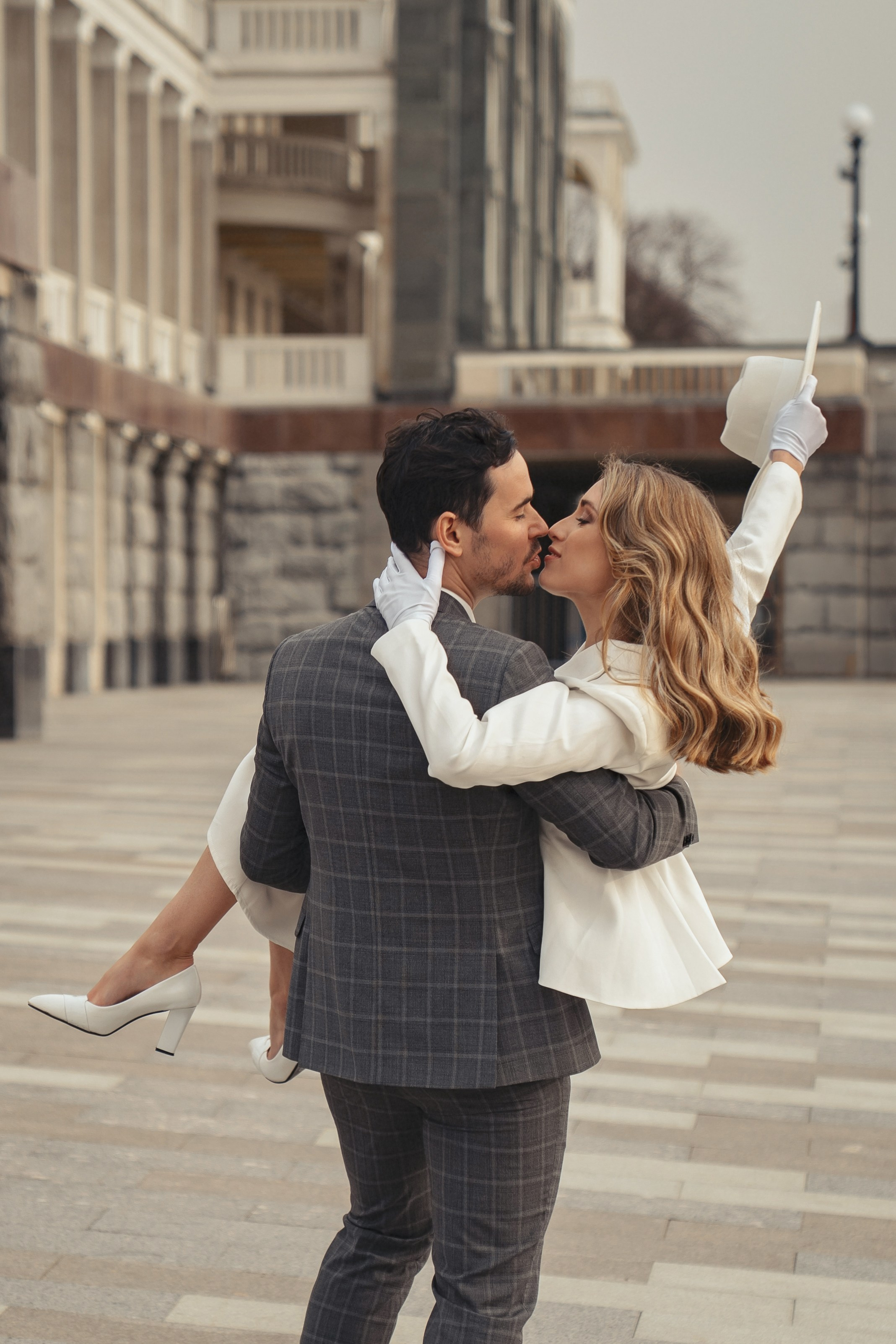 Свадебная прогулка на речном вокзале. Семейный фотограф в Москве Трубинова Екатерина