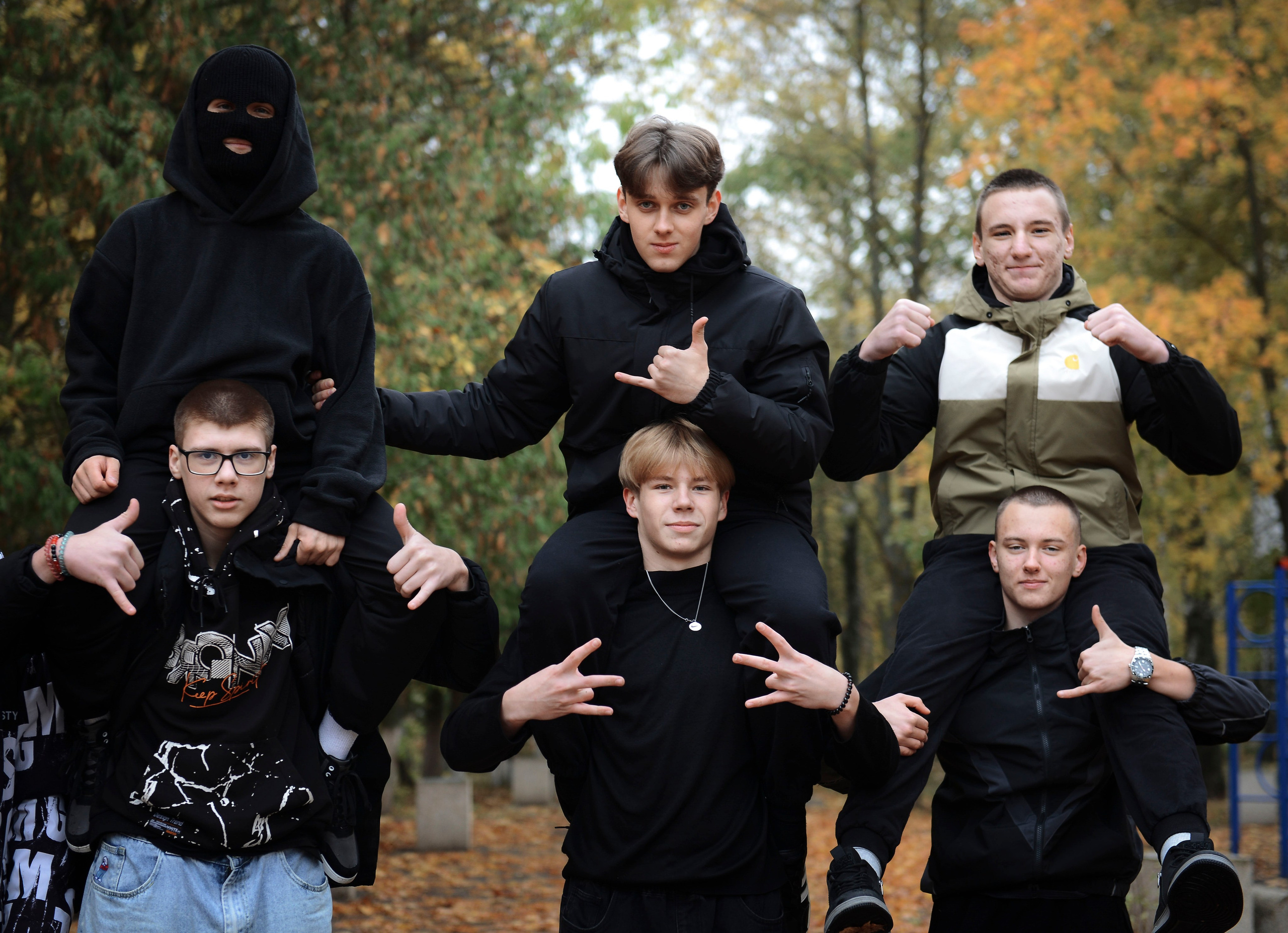 Выпускные альбомы 9-11 класс. Фотограф в Новомичуринске Наталья Малиновская