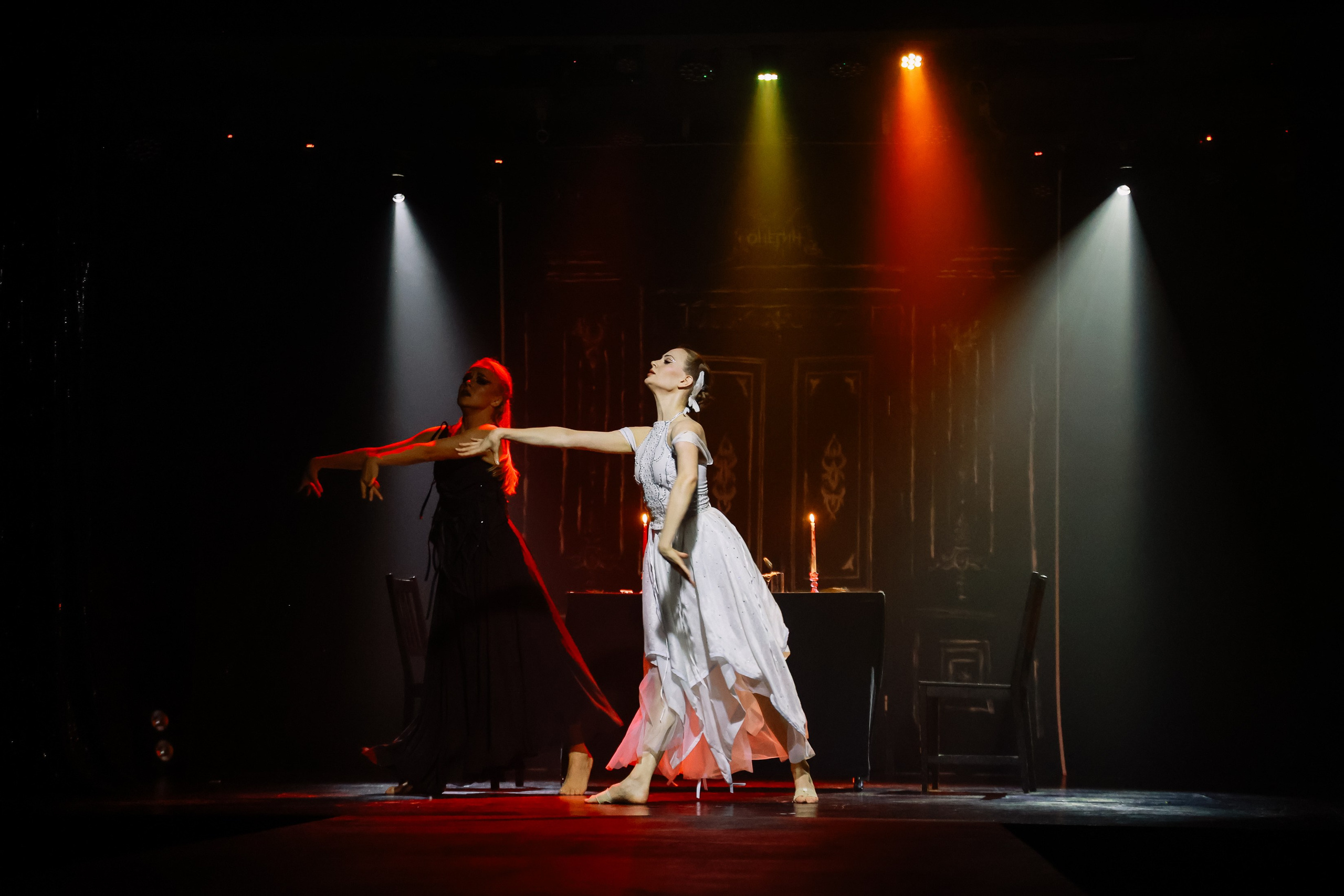 Пластический спектакль Онегин _ IVEX. Фотограф Юлия Мальцева