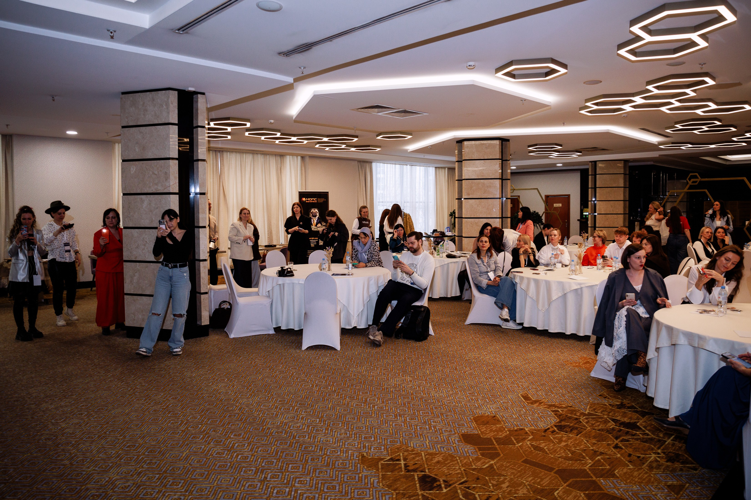 Закрытый нетворкинг. Фотограф Юлия Мальцева