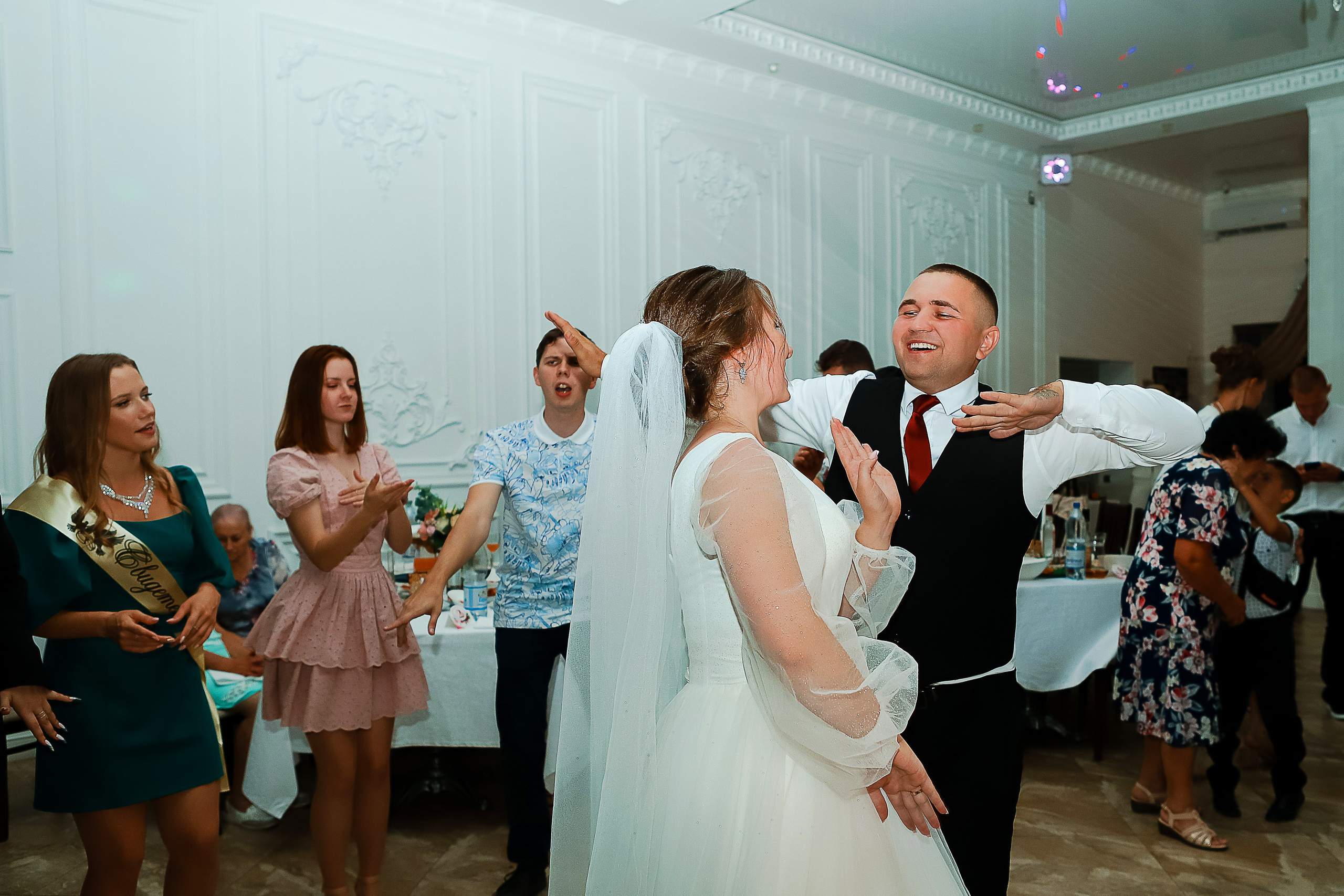 Юлия и Сергей. Свадебный фотограф Евгения Фролова г. Каменск-Шахтинский, Донецк, Ростов