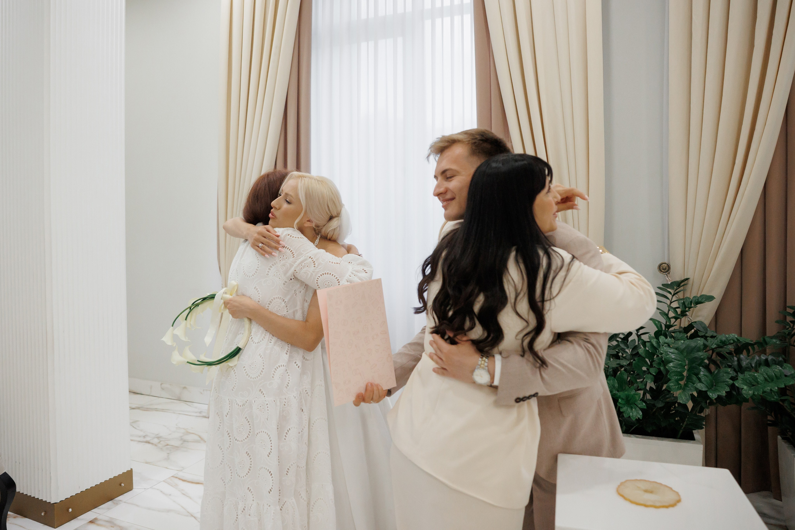 Отель «Милан», Шипиловский ЗАГС, прогулка в парке Царицыно. Свадебный и репортажный фотограф (Москва, Королев и другие)