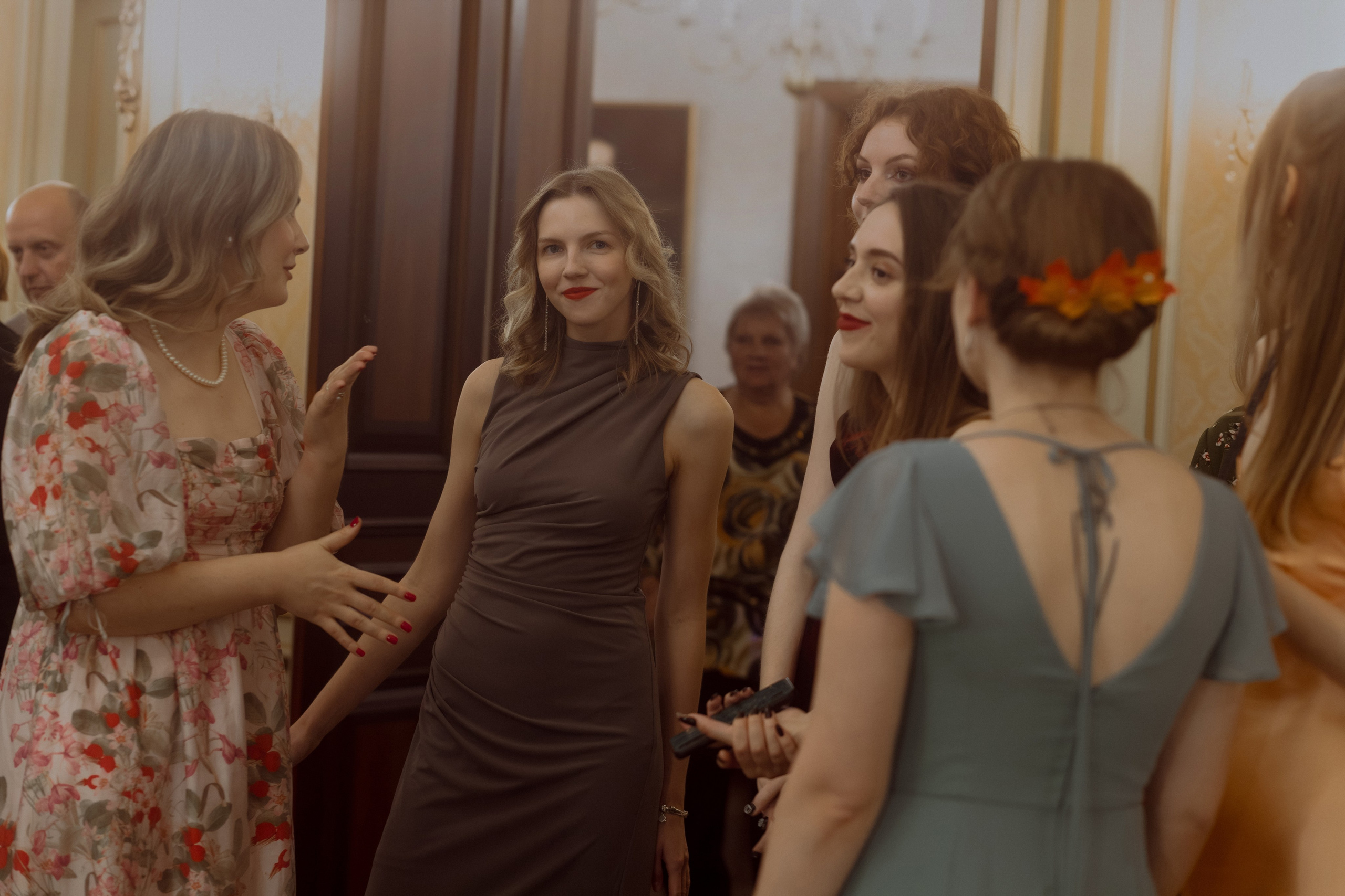 Welcome back to your own dinner party. Фотограф Лия Козловская Минск