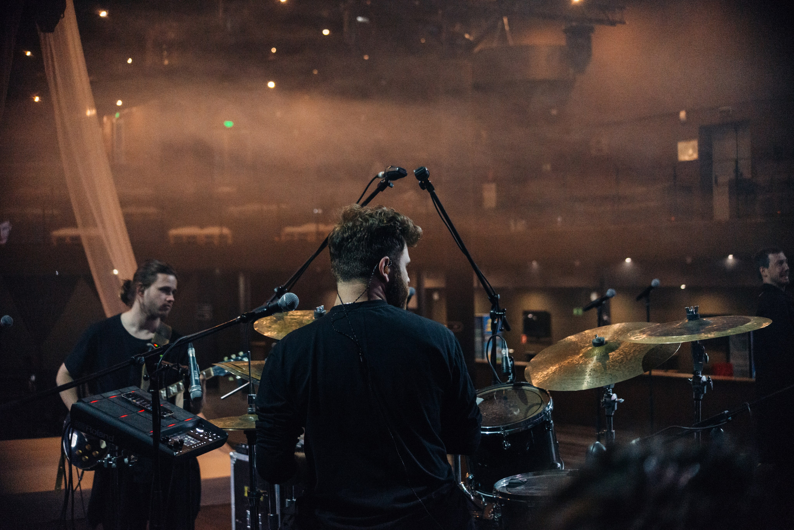 Wake Up. Главная