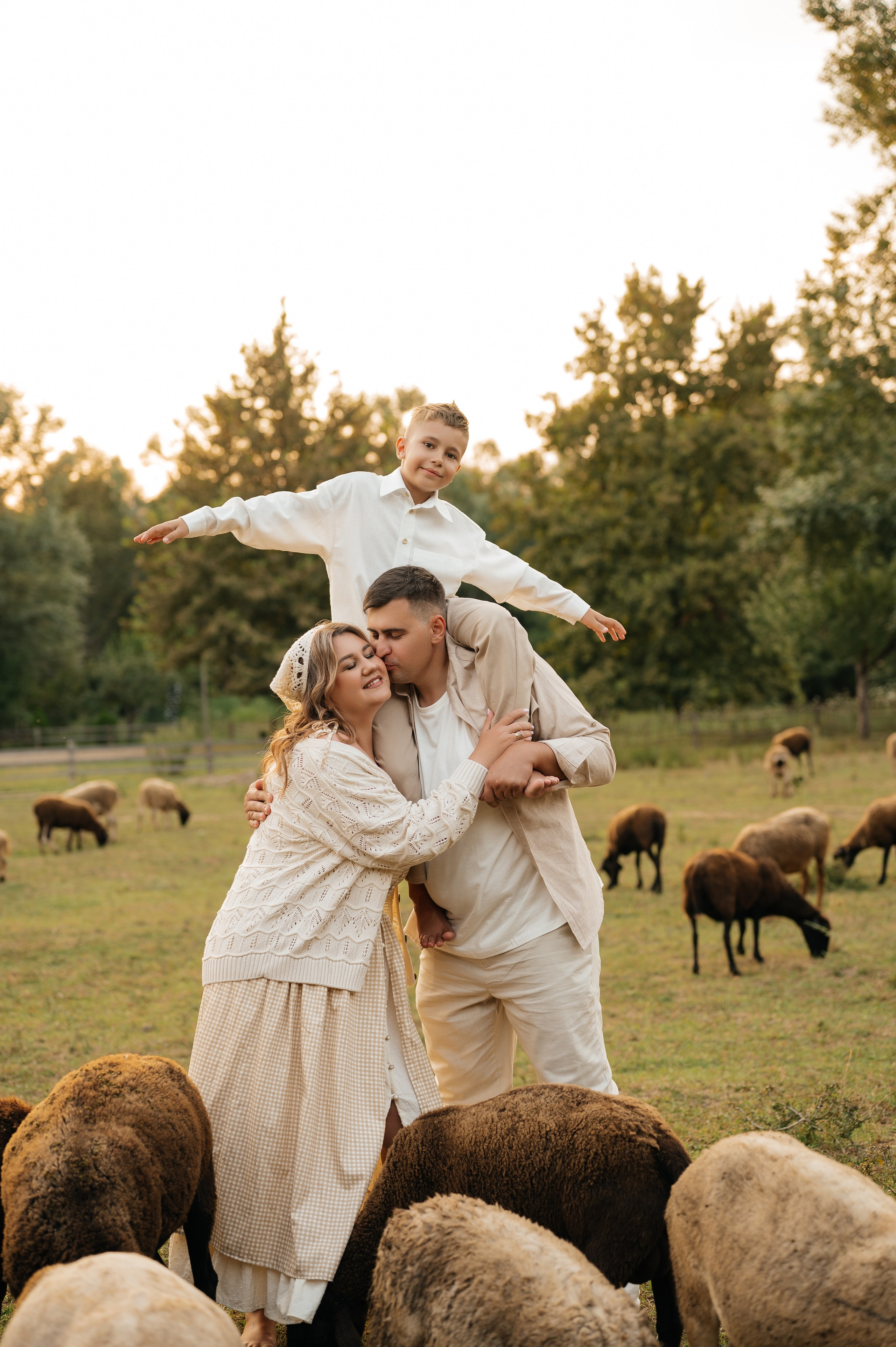 Семейная фотосессия на ферме. Свадебный и семейный фотограф в Краснодаре Алина Мельник