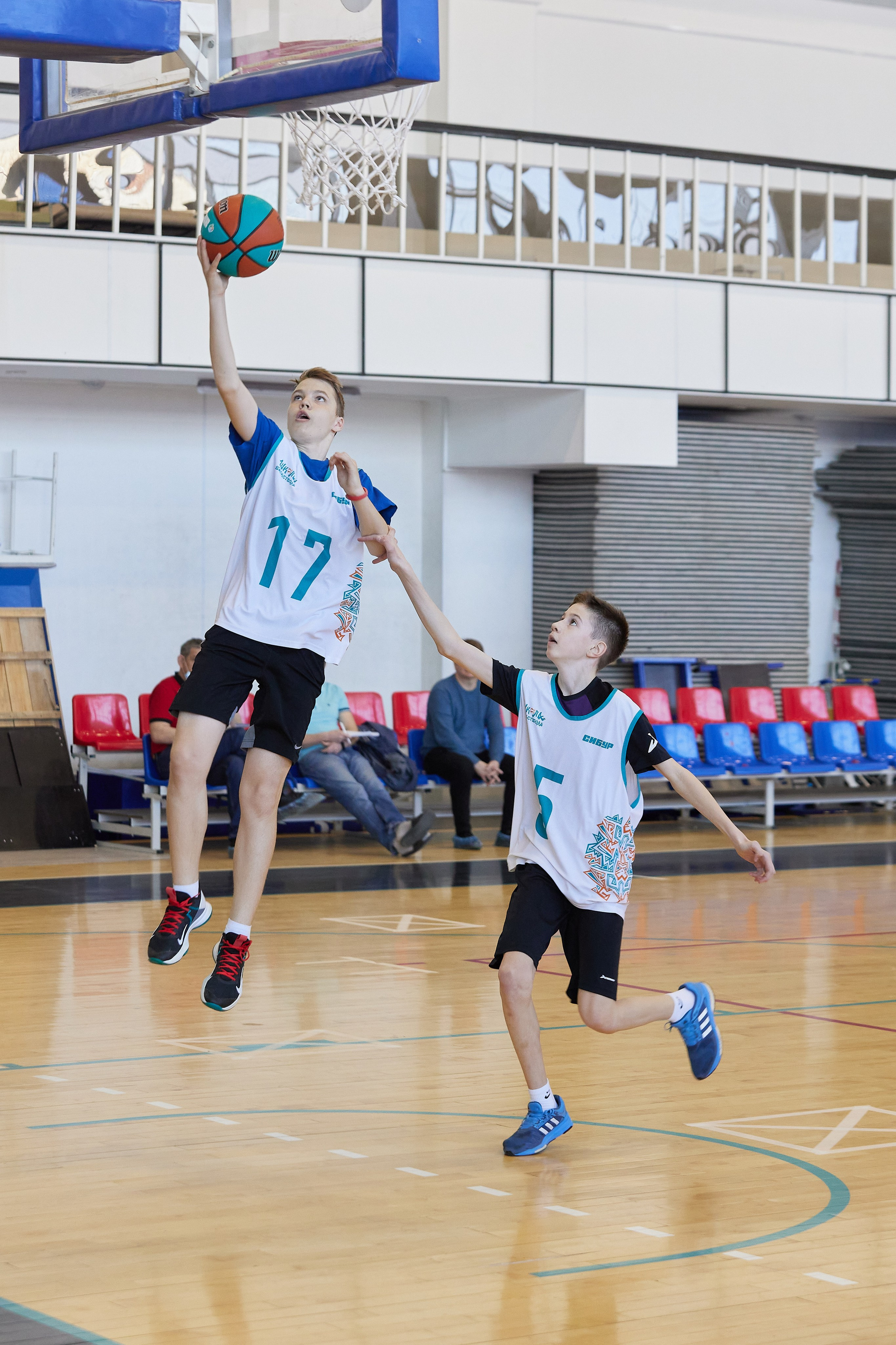Спорт. Выпускные альбомы в Томске. Фотограф Сергей Стёпин
