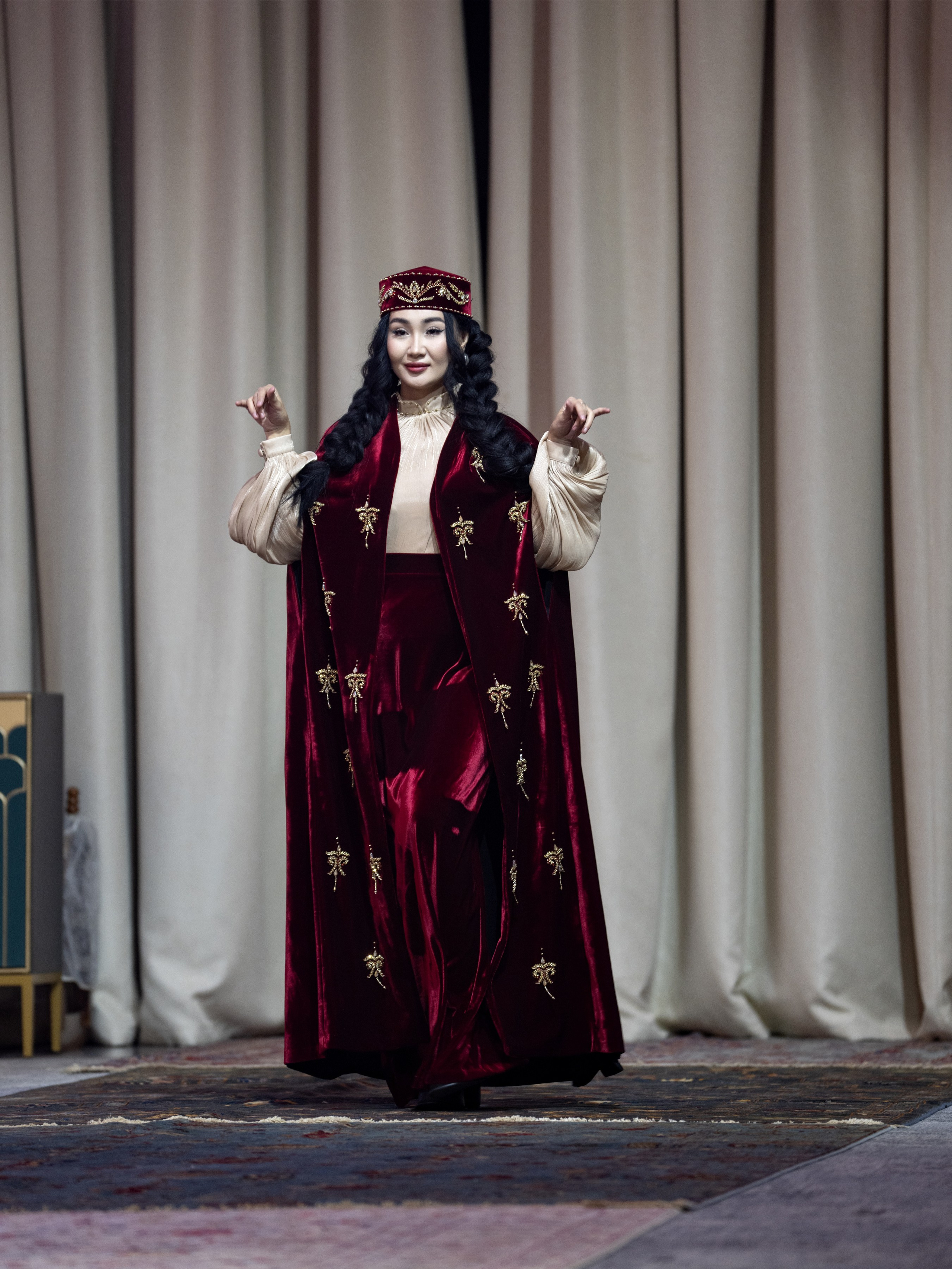 Khanshaiym brand. Сайт Алматинского НЮ АРТ, будуар и фэшн фотографа Дениса Карпенко