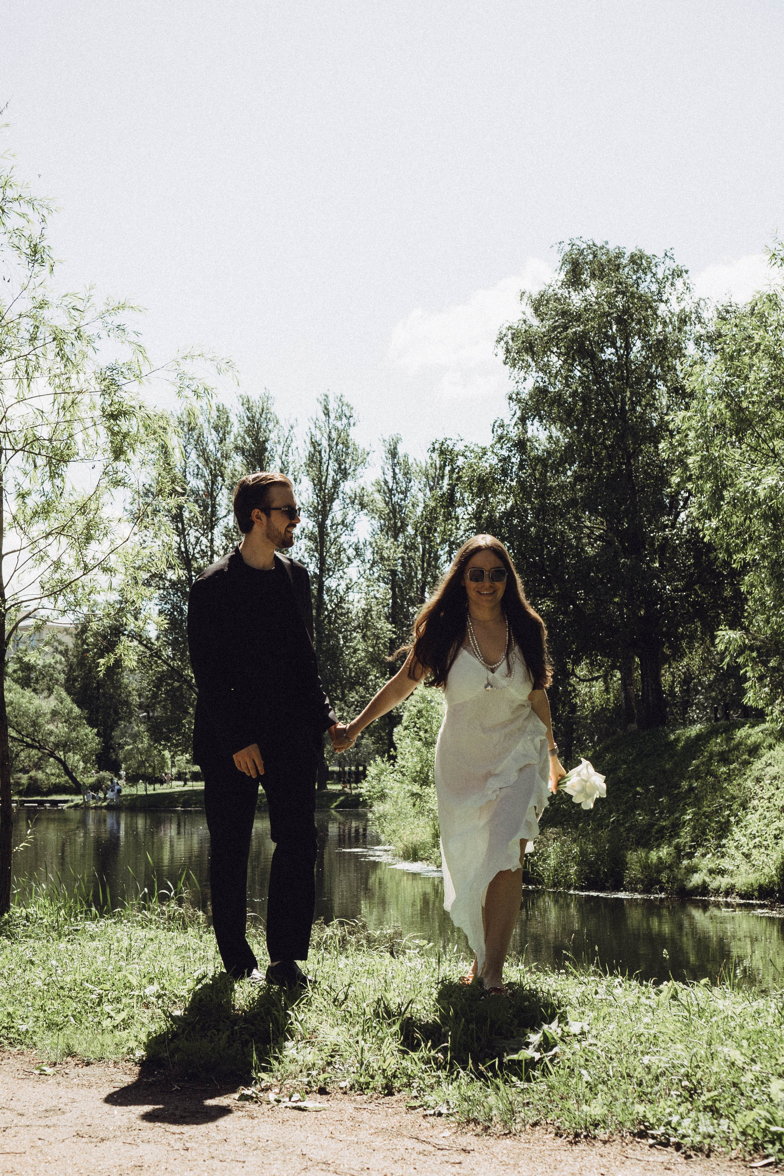 СВАДЕБНАЯ СЬЕМКА В ПАРКЕ ПОБЕДЫ И ПРОГУЛКА ПО МОСКОВСКОМУ ПРОСПЕКТУ. Профессиональный фотограф, Санкт-Петербург — Виктория Богомолова