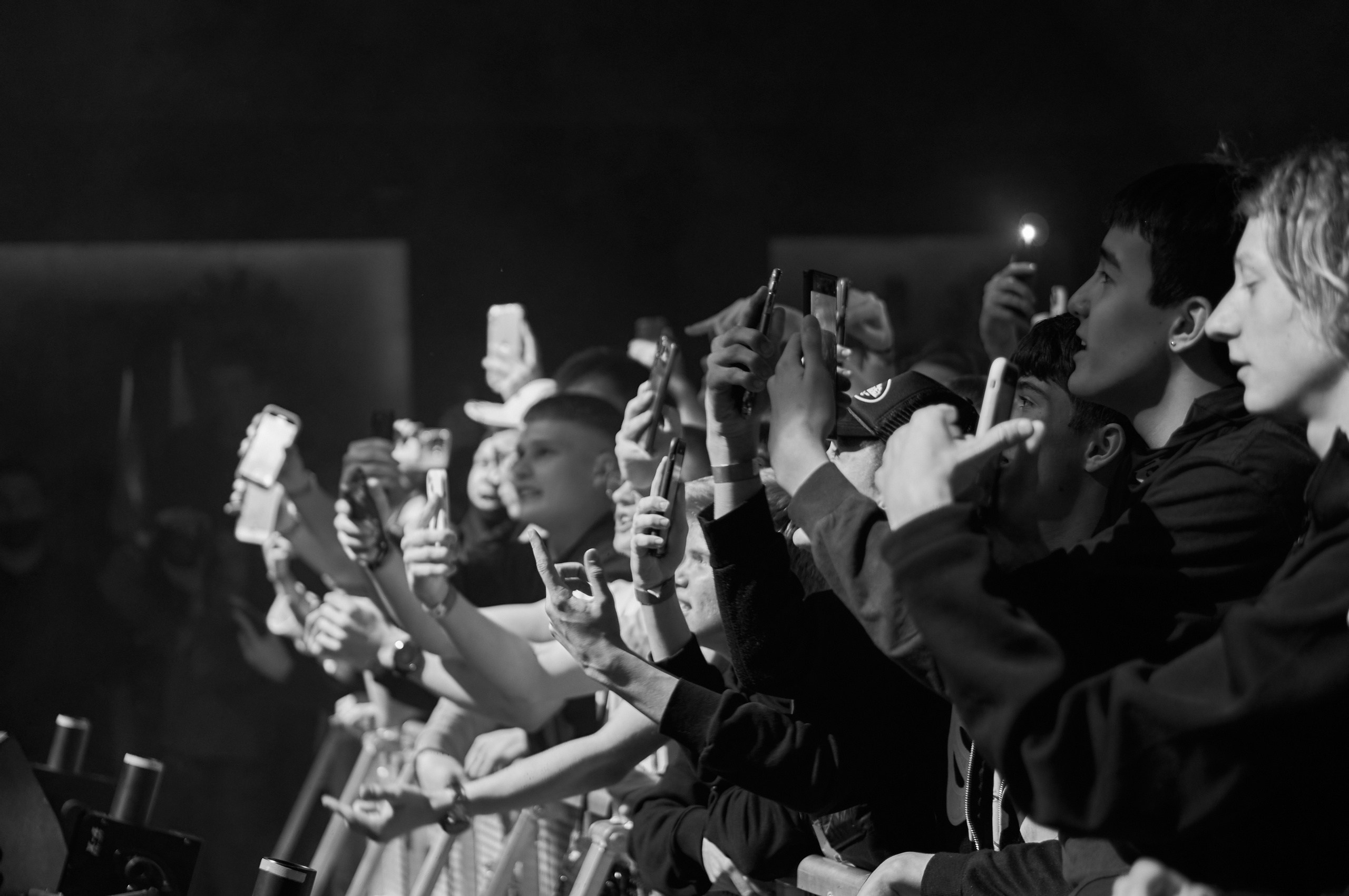 OBLADAET 05.04 (KHV LOONA). Фотограф | Кнышева Валерия | Санкт-Петербург