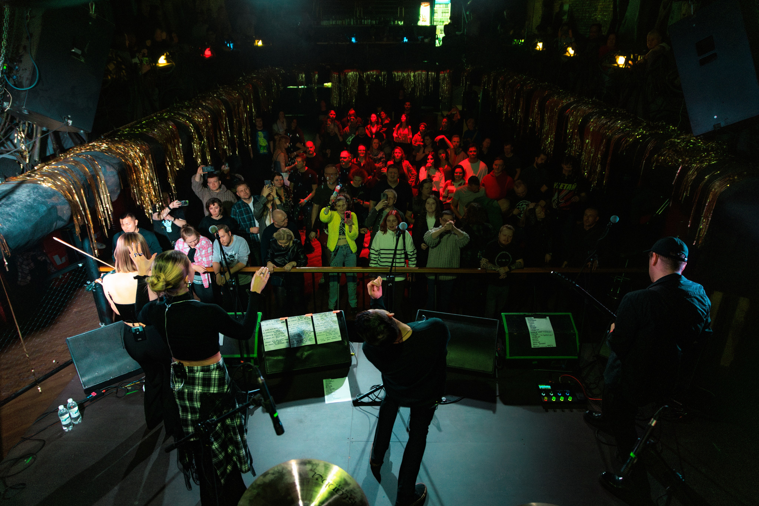 ВИА «Никого не стало» | Брат-2. Репортажный фотограф Екатеринбург | Яркий, качественный репортаж | Концерты, клубы, репортаж, праздники, корпоративы