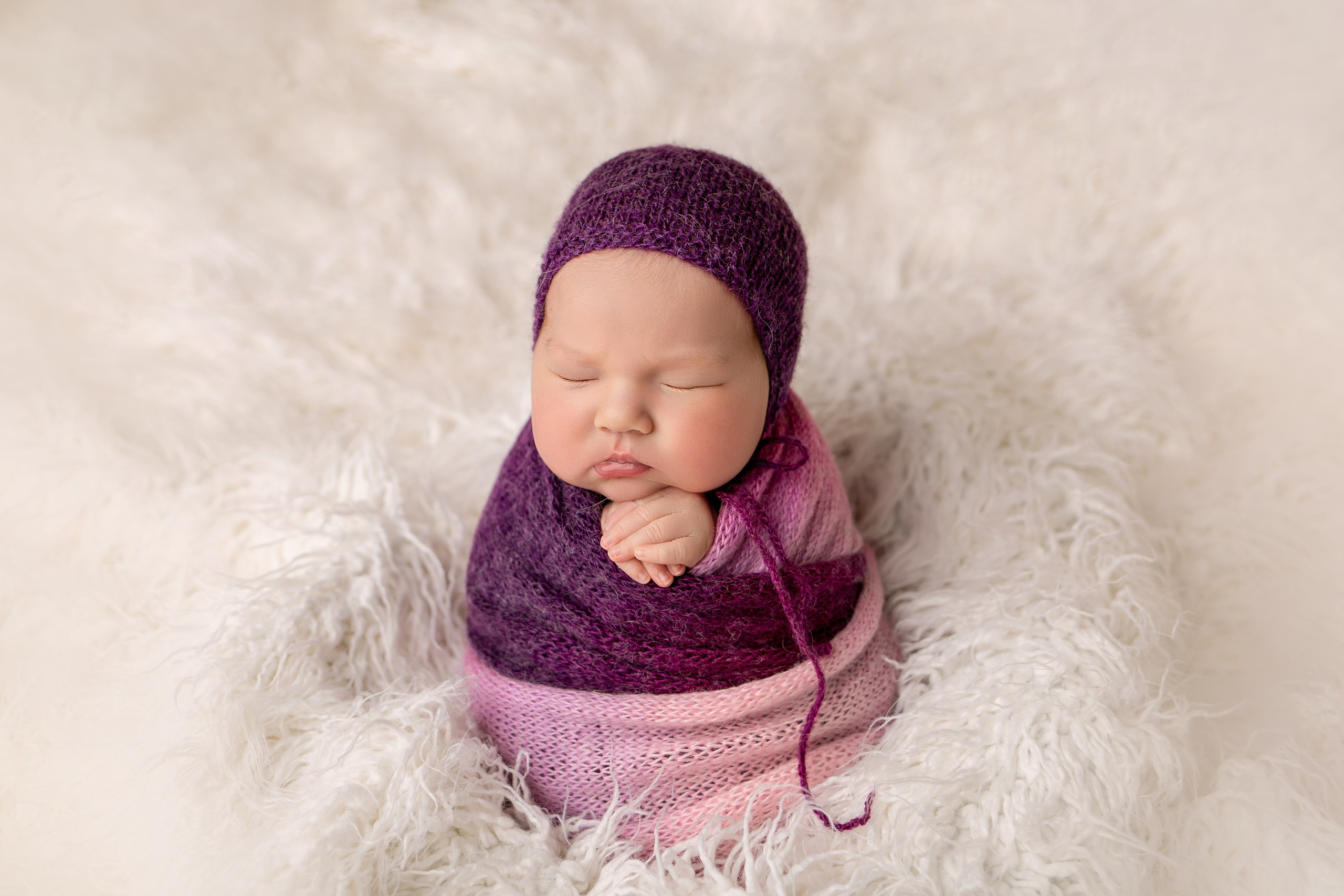 Ньюборн девочки. Фотограф новорожденных, семейный, детский фотограф в Москве и Московской области