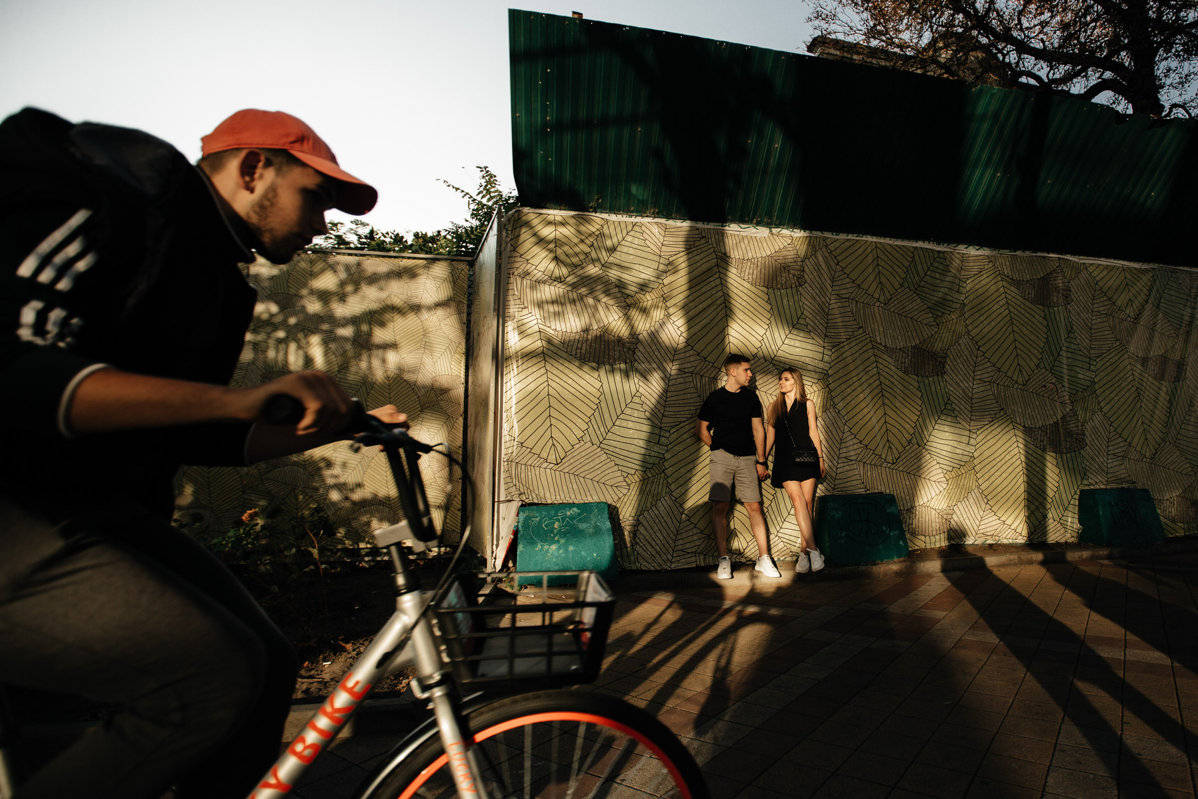 Олег и Алина. прогулка по центру Краснодара. Worldwide Wedding Photography Demskoy Studio