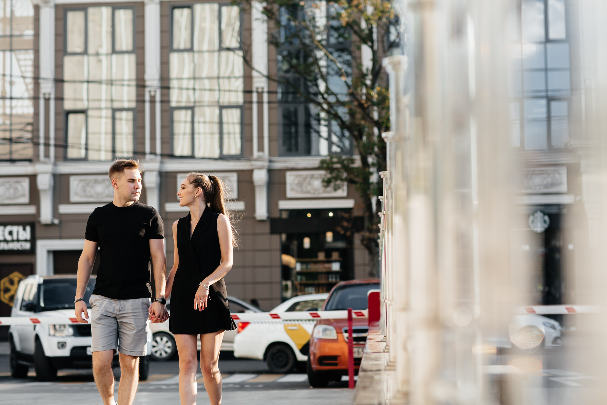 Олег и Алина. прогулка по центру Краснодара. Worldwide Wedding Photography Demskoy Studio