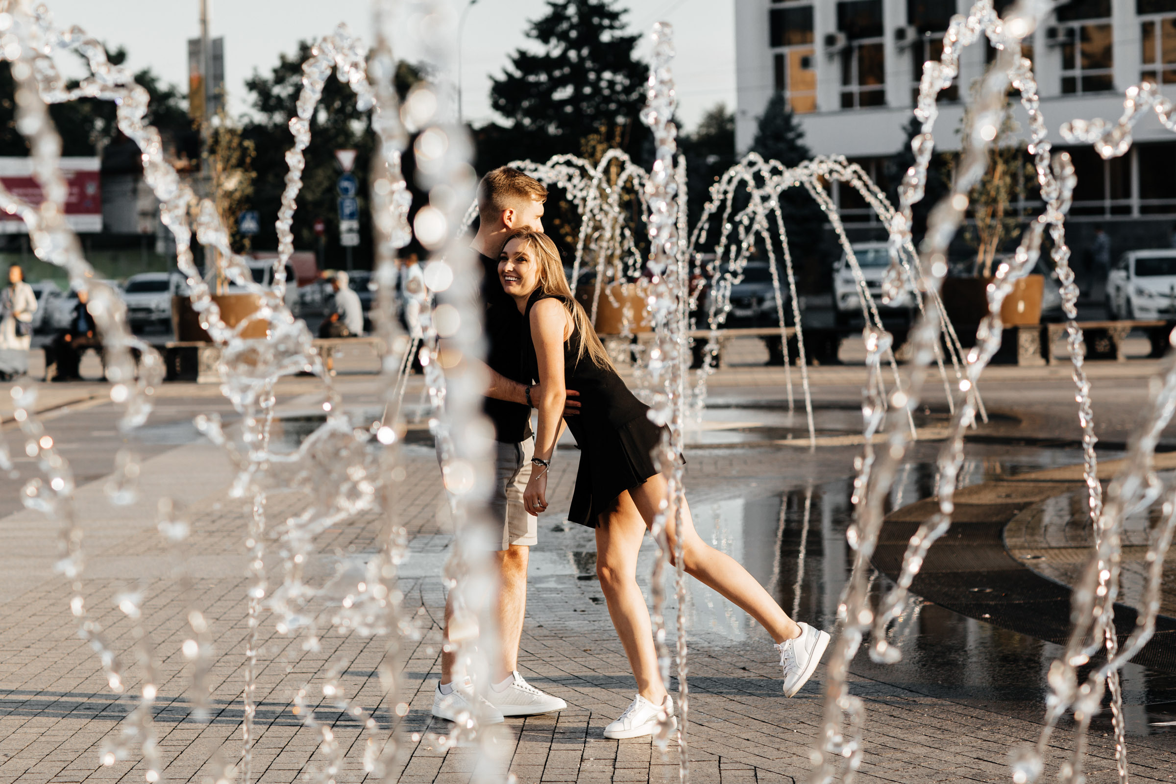 Олег и Алина. прогулка по центру Краснодара. Worldwide Wedding Photography Demskoy Studio