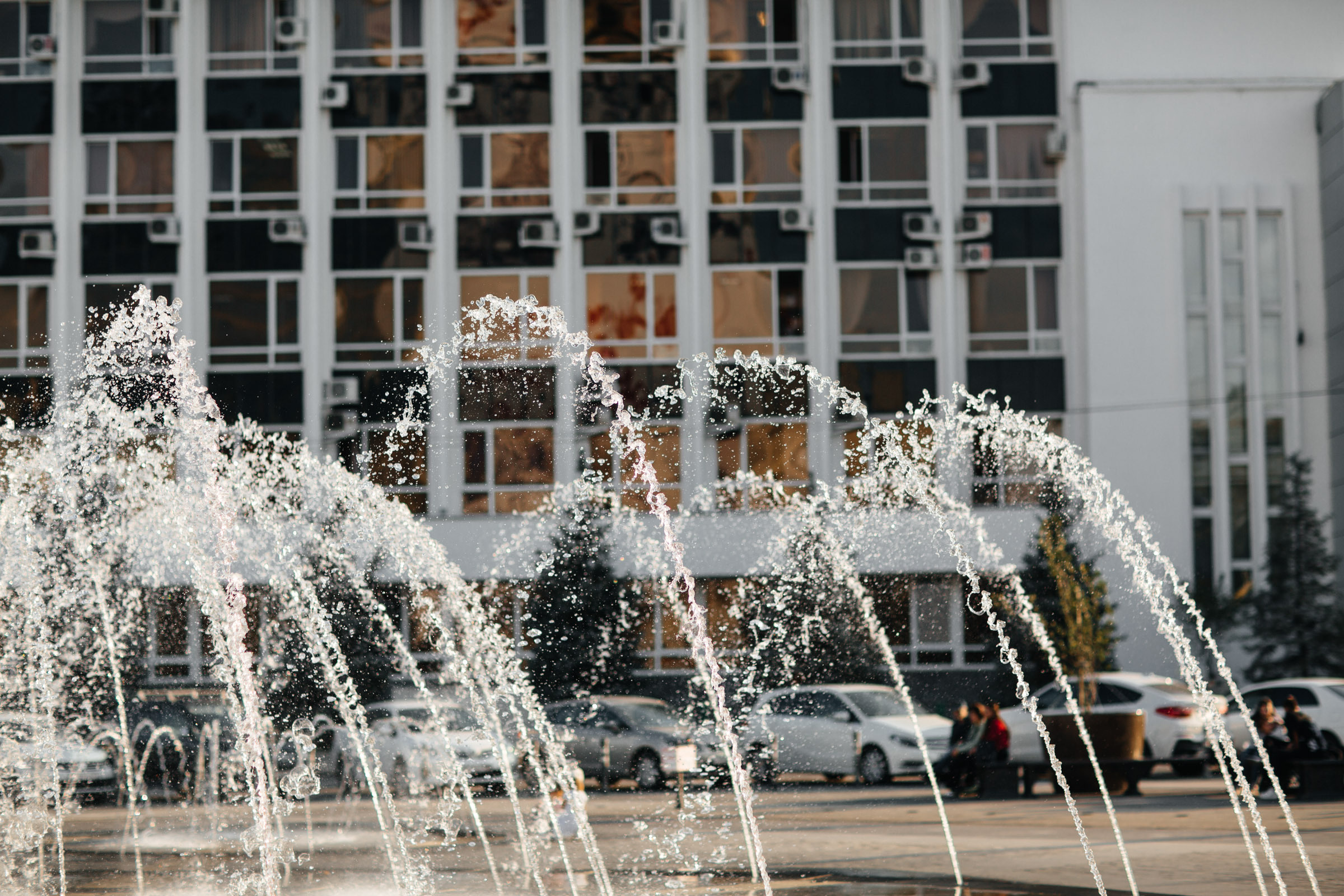 Олег и Алина. прогулка по центру Краснодара. Worldwide Wedding Photography Demskoy Studio