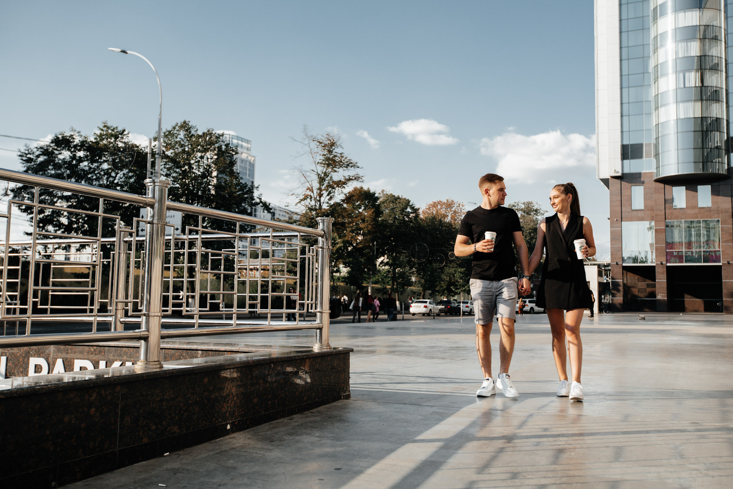 Олег и Алина. прогулка по центру Краснодара. Worldwide Wedding Photography Demskoy Studio