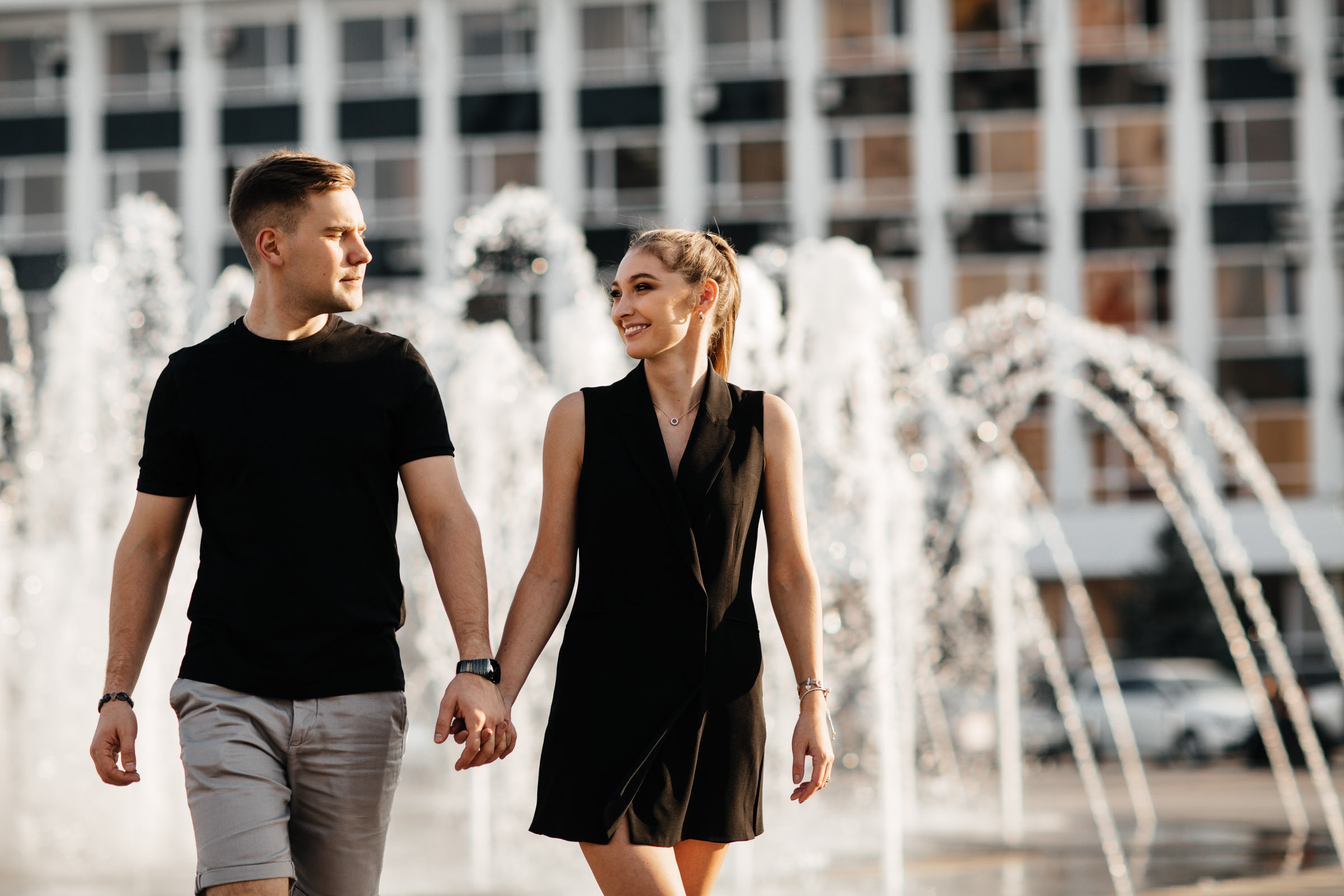 Олег и Алина. прогулка по центру Краснодара. Worldwide Wedding Photography Demskoy Studio