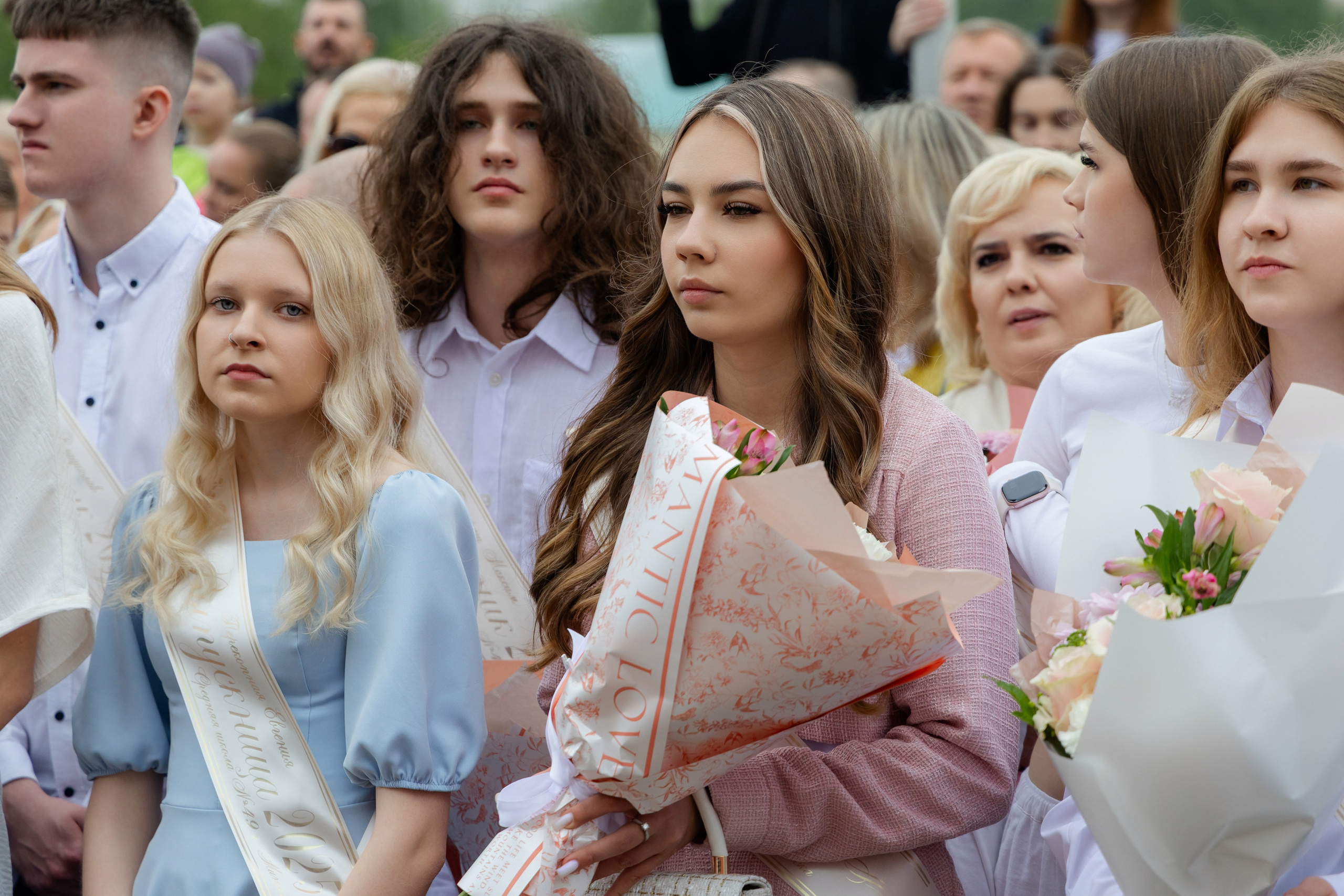 Последний звонок 2025 в Минске. Свадебный фотограф в Минске/Беларуси Сергей Спиридонов