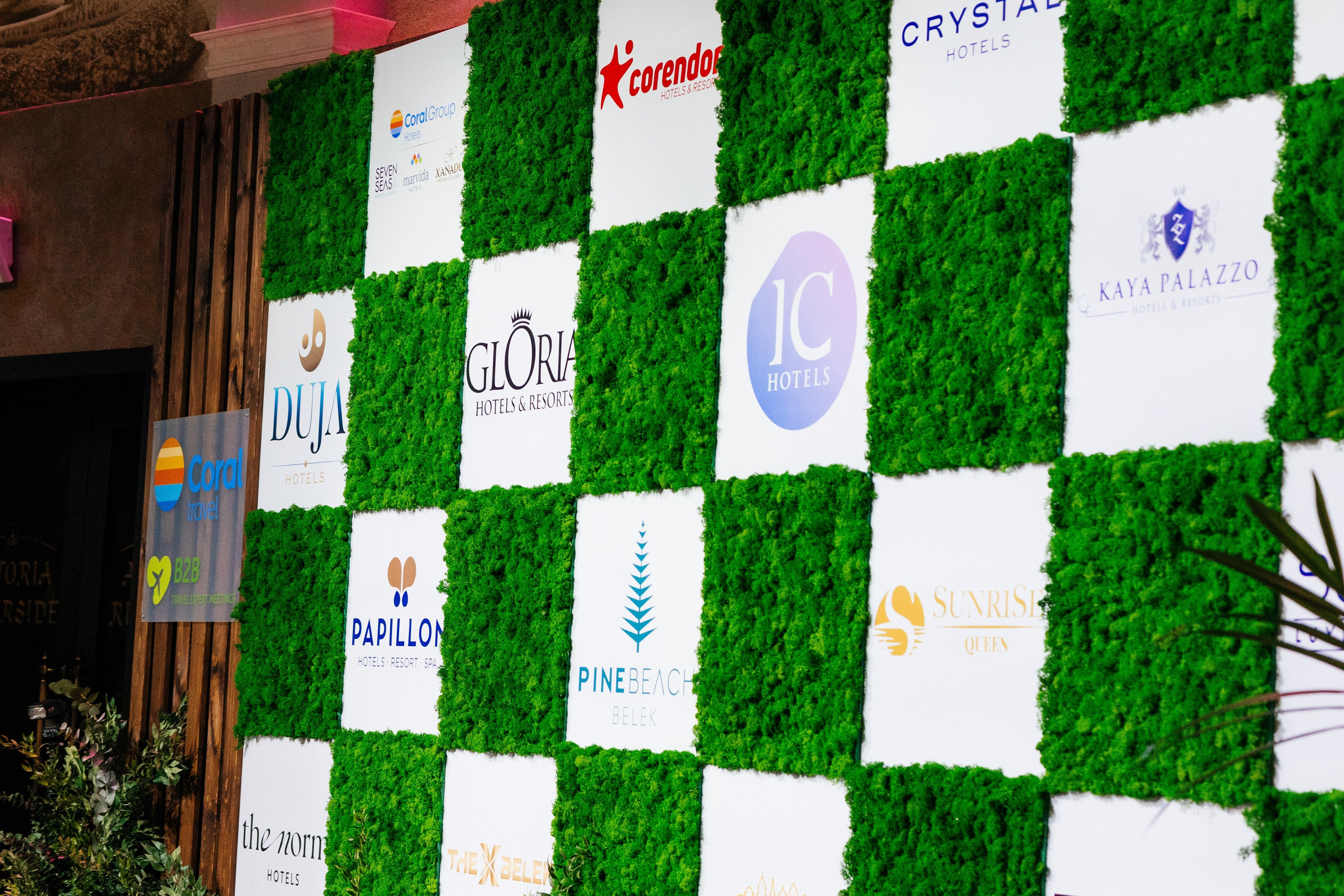 Coraltravel. Свадебный фотограф Минск РБ