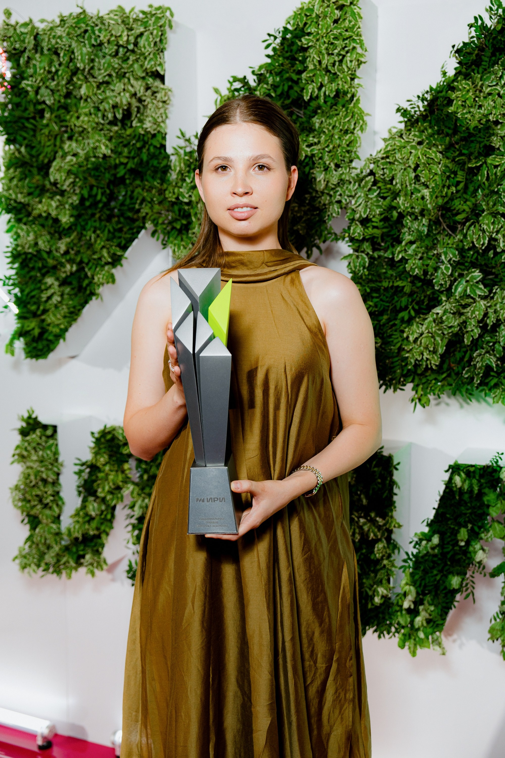 Национальная премия интернет-контента ИРИ. Костя Жуков — фотограф в Москве