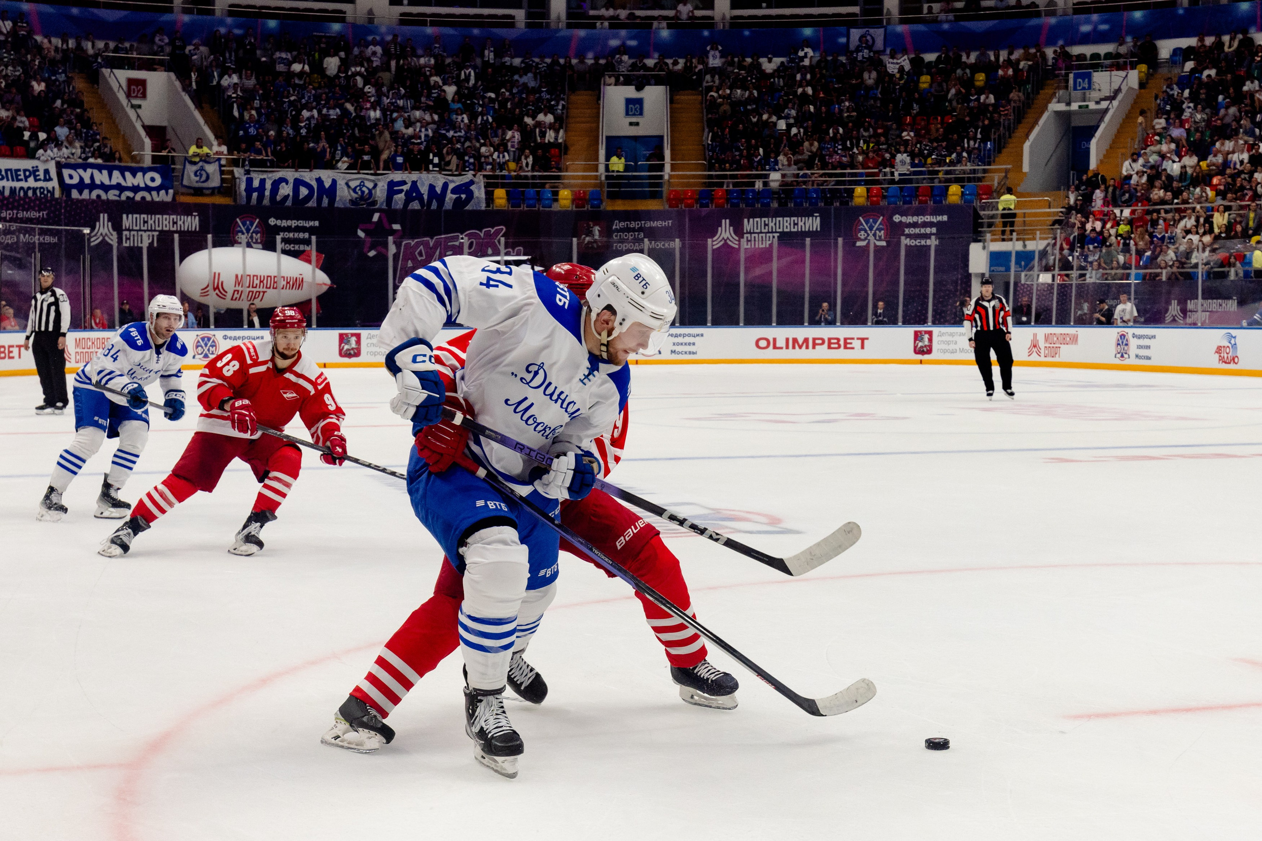 Кубок мэра Москвы по хоккею 2024. Виктория Зудина — фотограф в Москве
