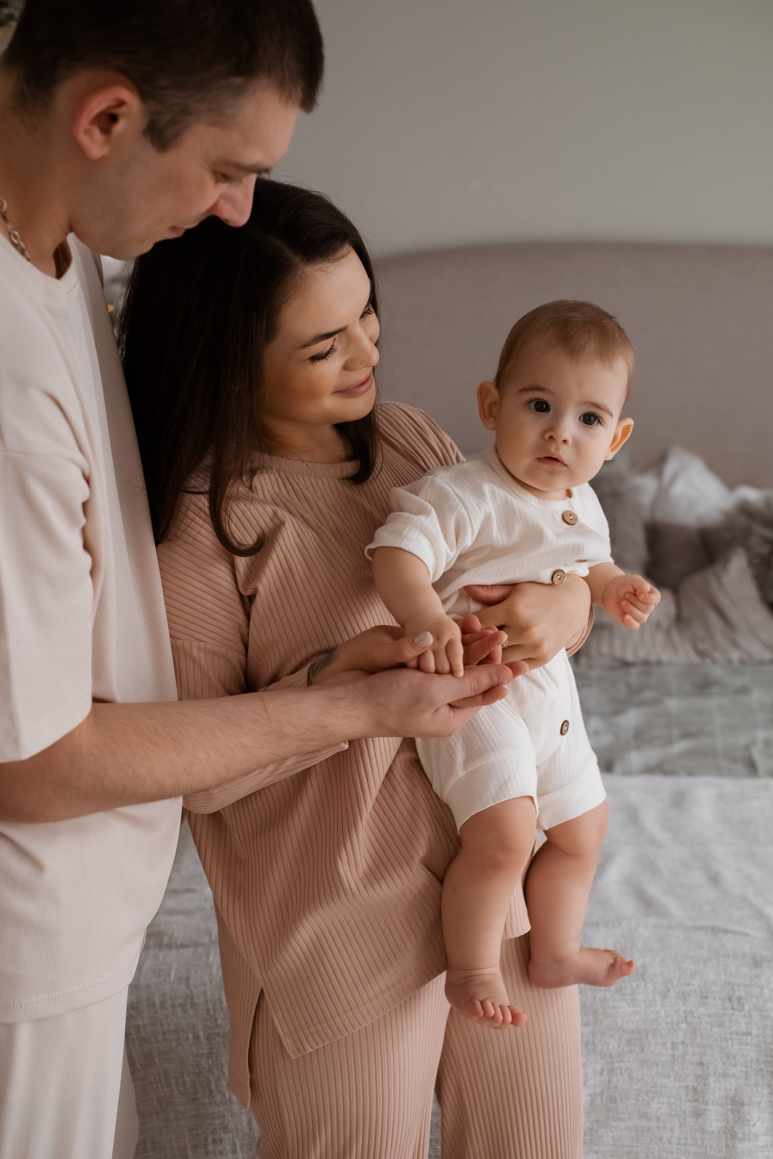 Семейная новогодняя фотосессия. Семейный и детский фотограф в Мелитополе /Наталья Зацеркляная