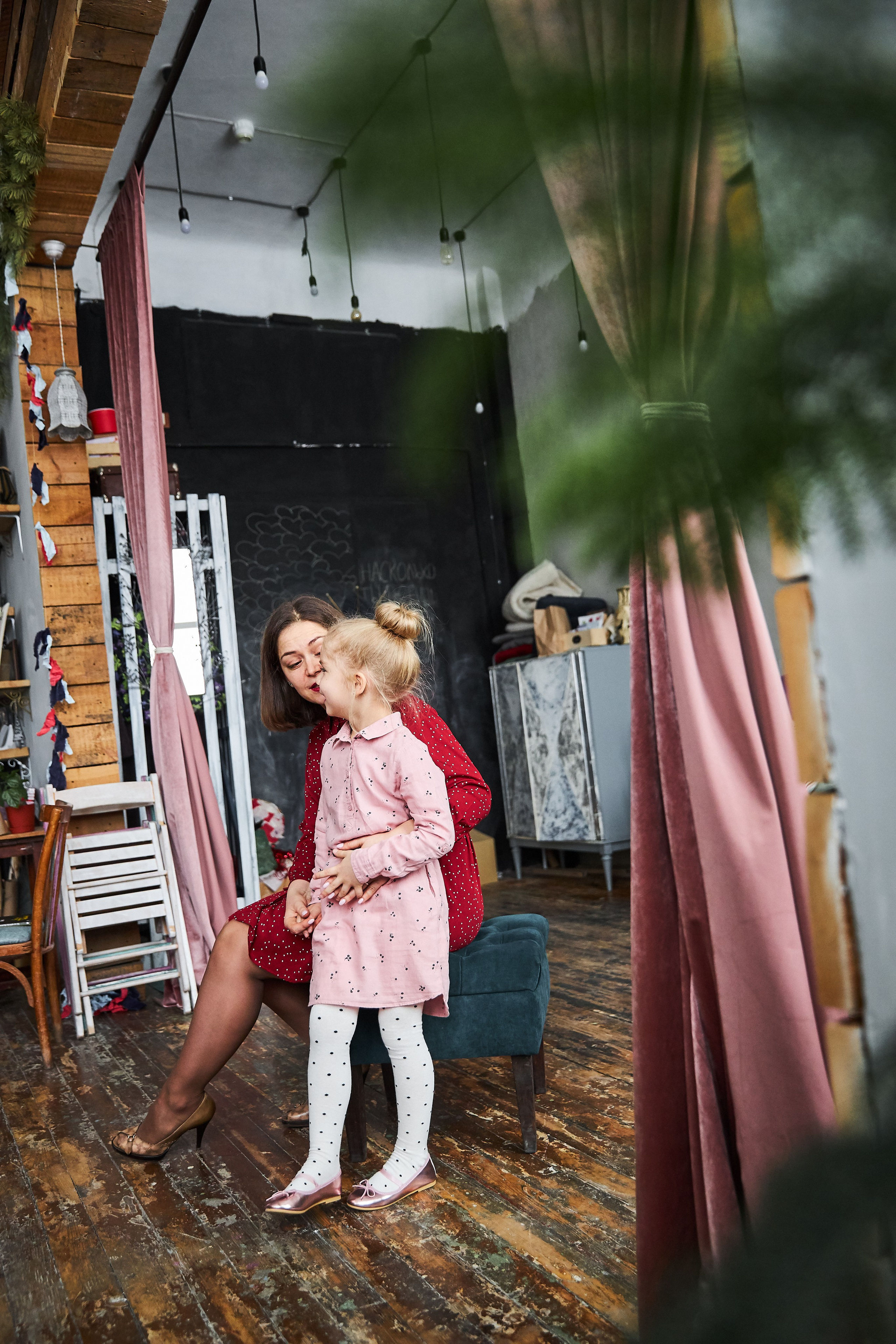 Мама и дочь. Фотограф из Екатеринбурга Тёма Дубовцев