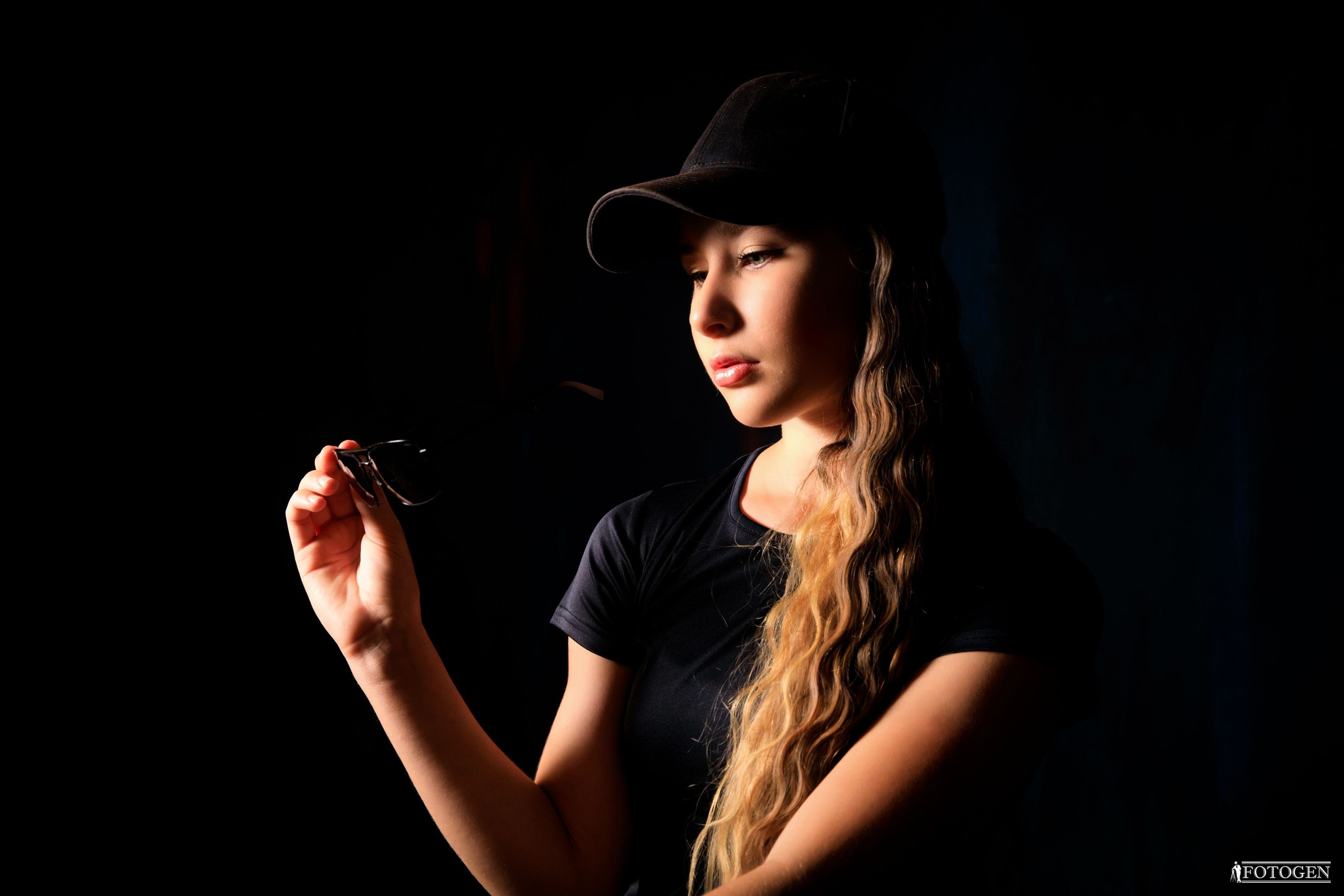 Юность и стиль: Идеи для стильных фотосессий. Интерьерная фотостудия FOTOGEN г. Краснодар