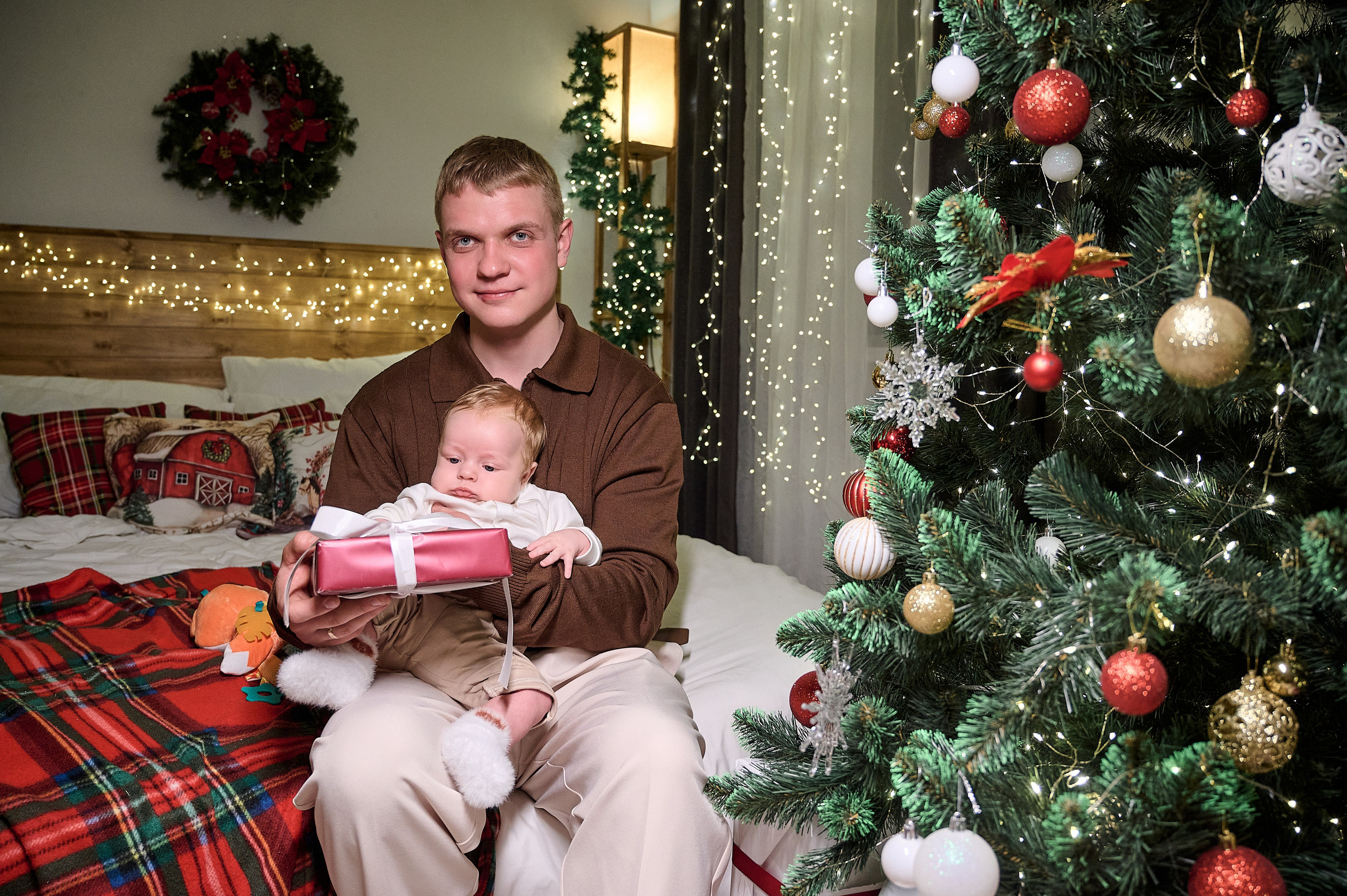 Новогодняя семейная фотосессия в Новокузнецке — семья Фетисовых