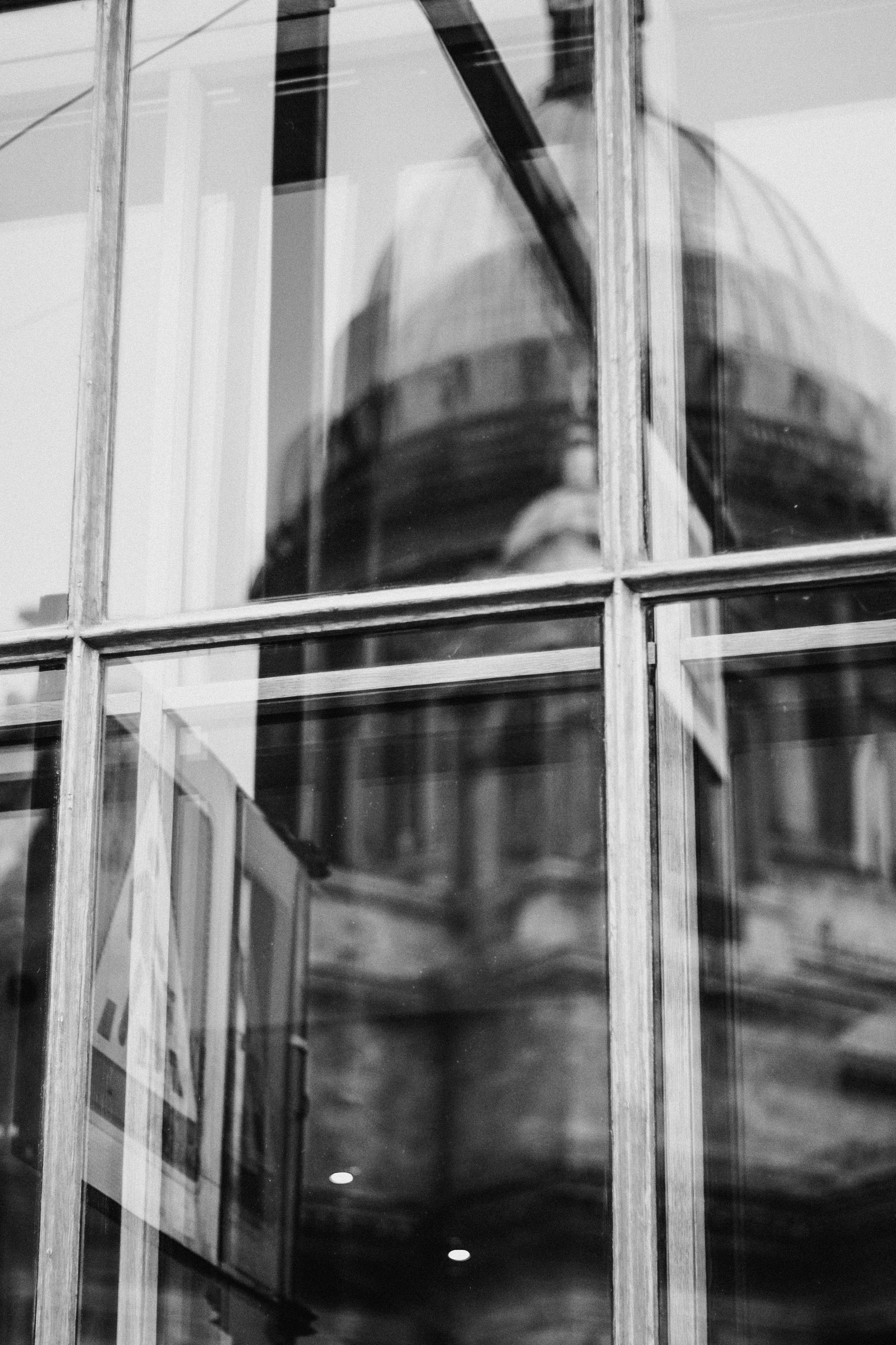 Вероника и Иван — Lovestory в историческом центре Петербурга. Фотограф Юлия Попова — JP Creative — хранитель семейной хроники в Петербурге