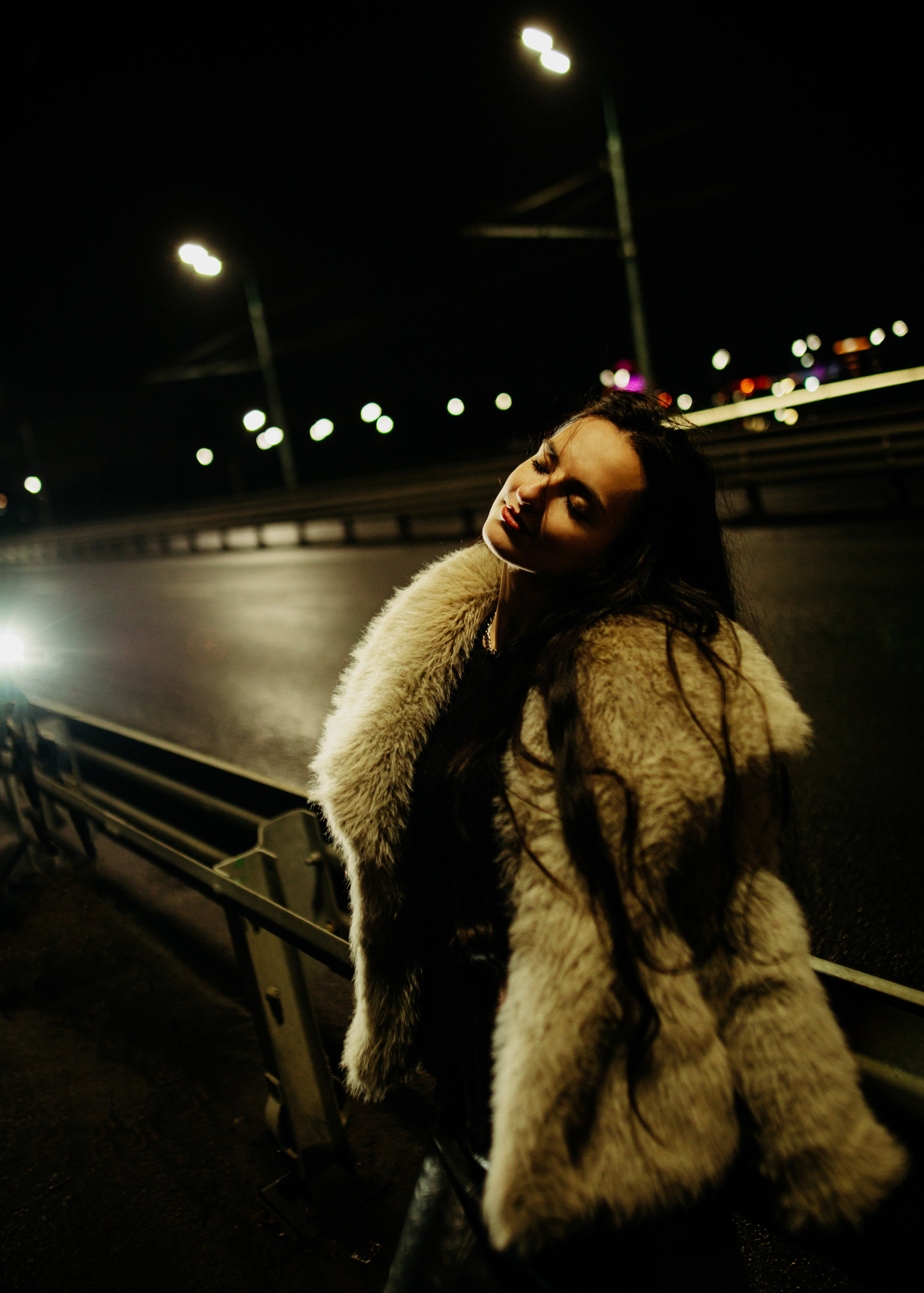 Night my. Sun Betty — кинофотограф Элизабет