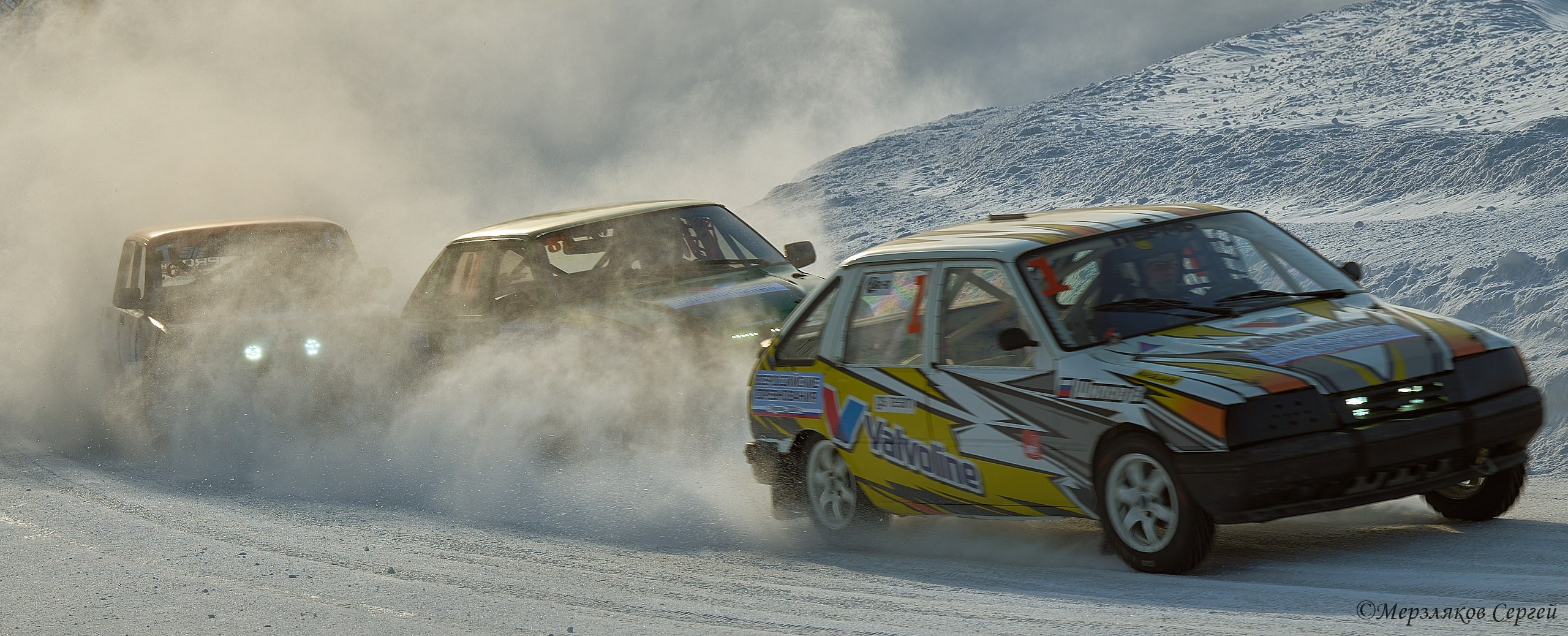 Трековые гонки Ижевск. Спортивный репортажный фотограф в Ижевске Сергей Мерзляков