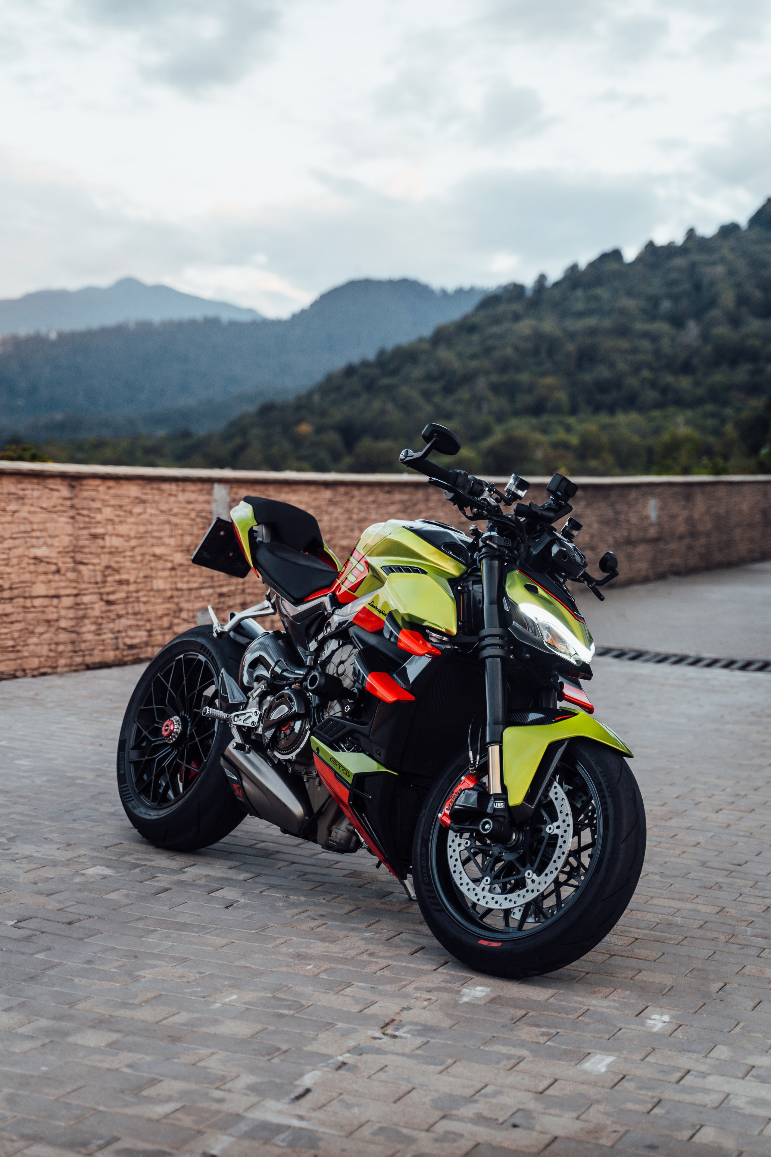 DUCATI STREETFIGHTER V4 LAMBORGHINI. Автомобильный и просто лучший фотограф в Сочи Nikita No Name