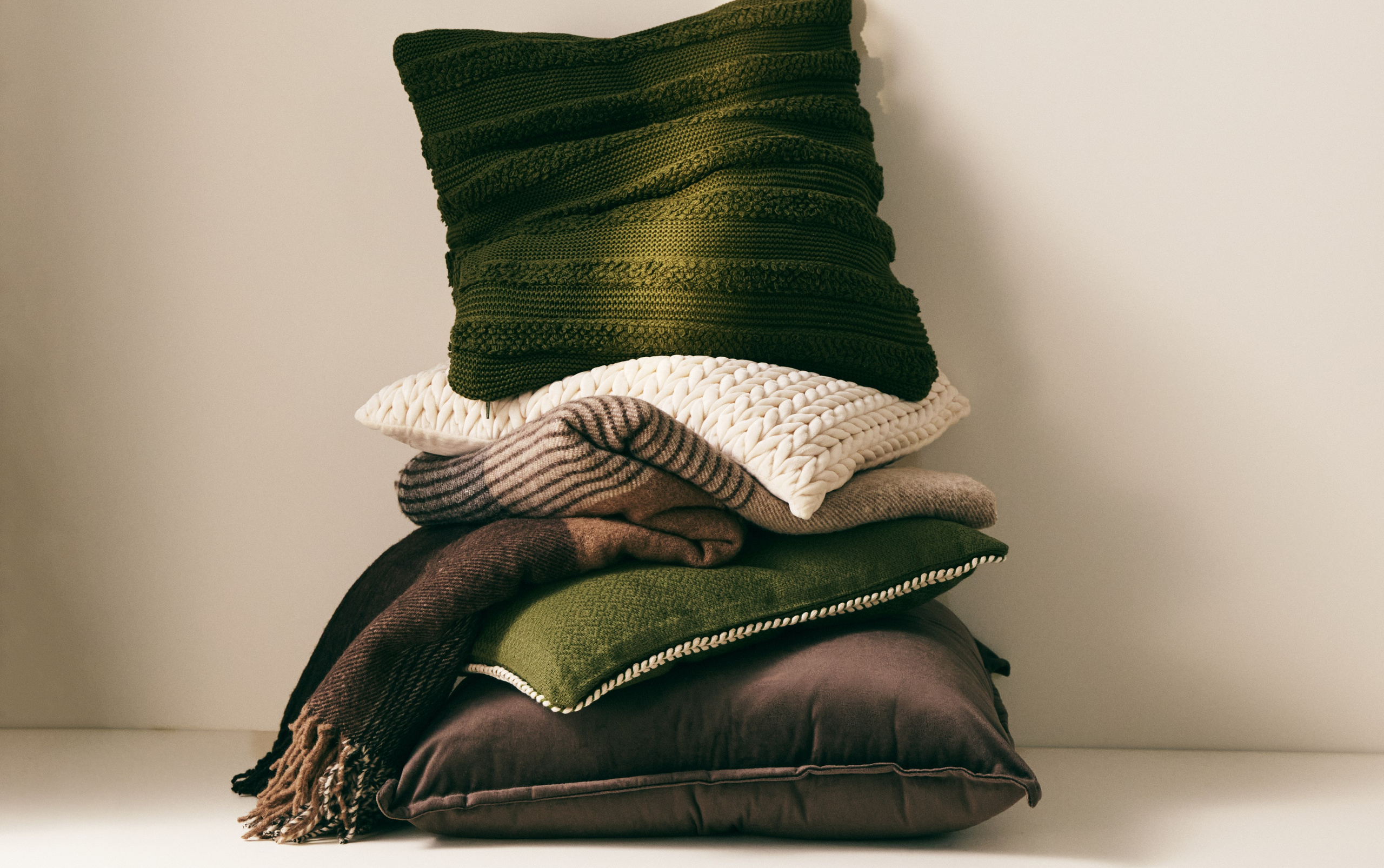 Lamoda home. Креативный продюсер / сет—дизайнер