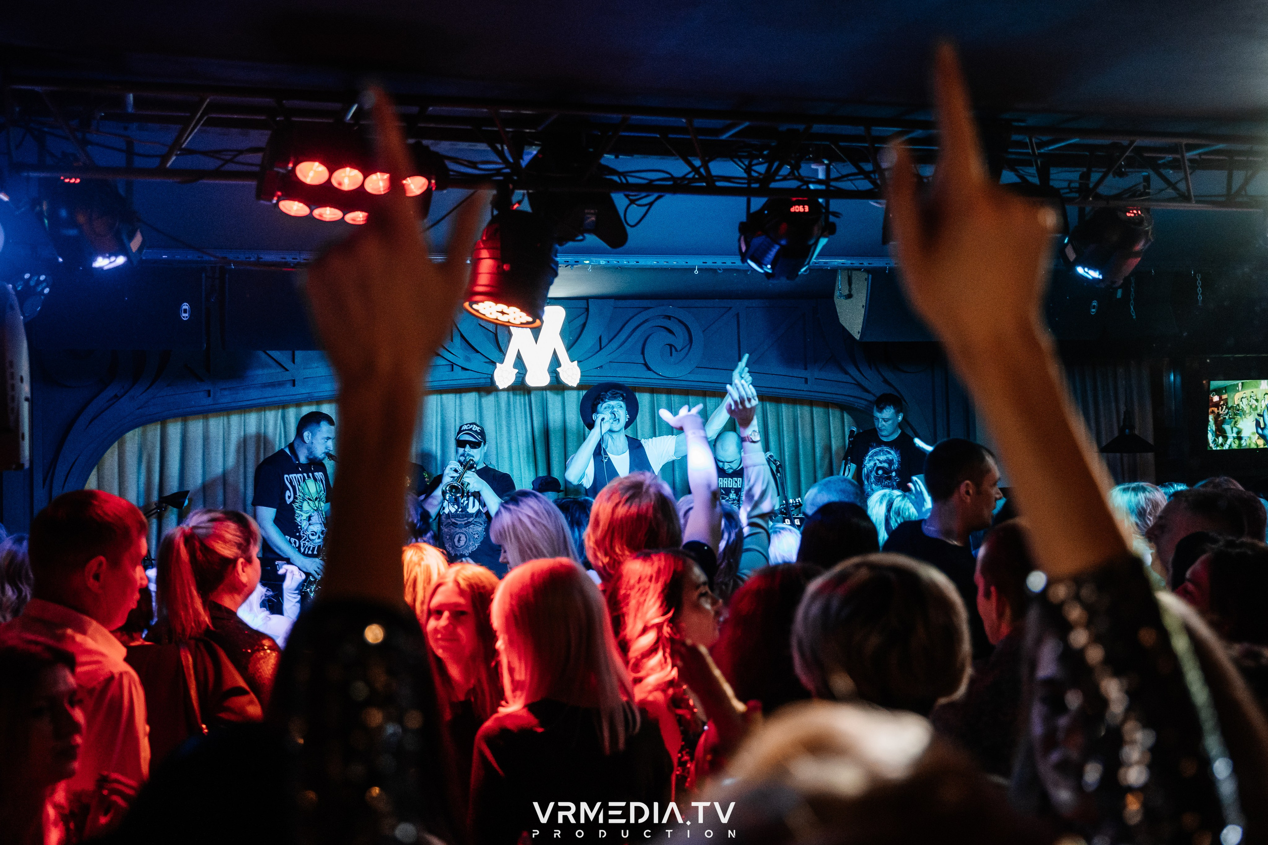 Международный женский день в ресторане «Мюнхен»