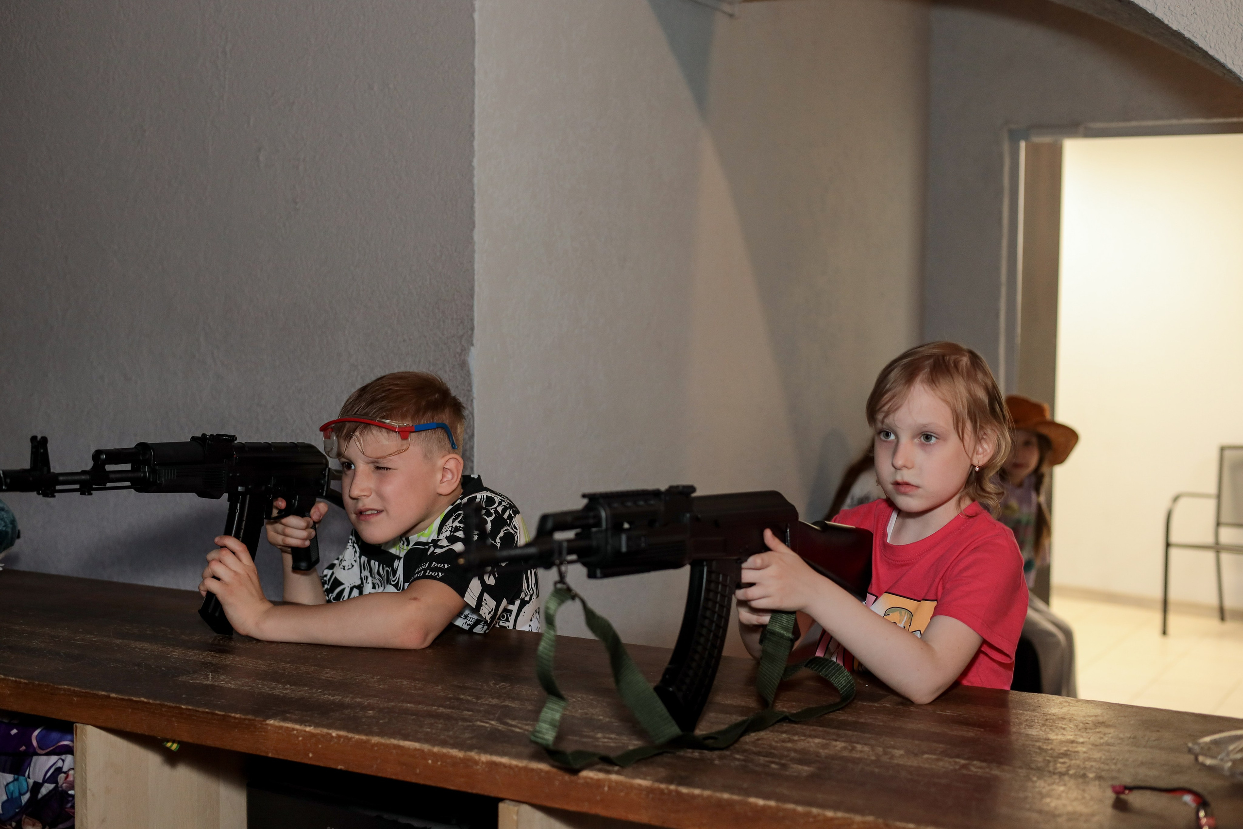 День рождение в стрелковом клубе. Фотограф Надршина Лилия