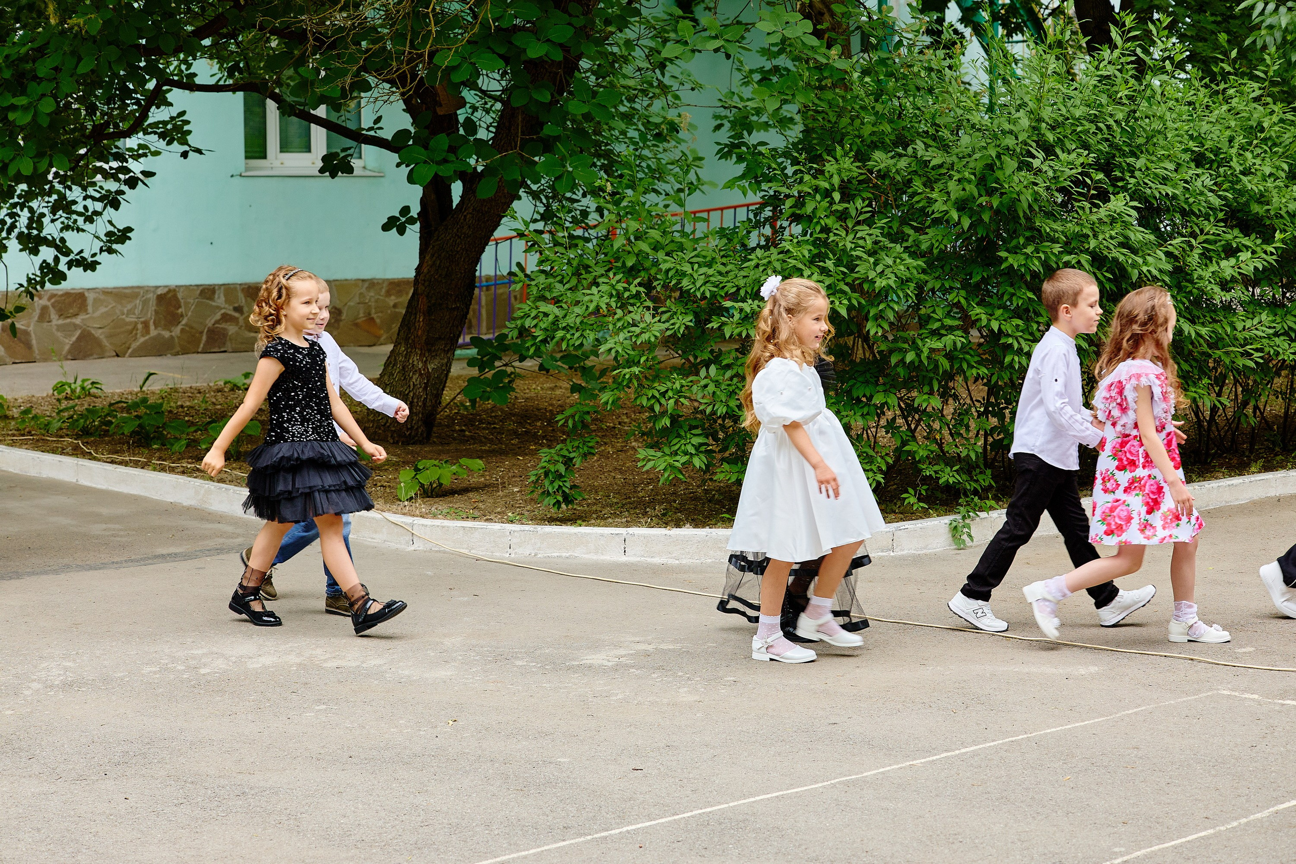 Выпускной 45 сад. Фотограф Выпускные альбомы Таганрог Сергей Коробченко
