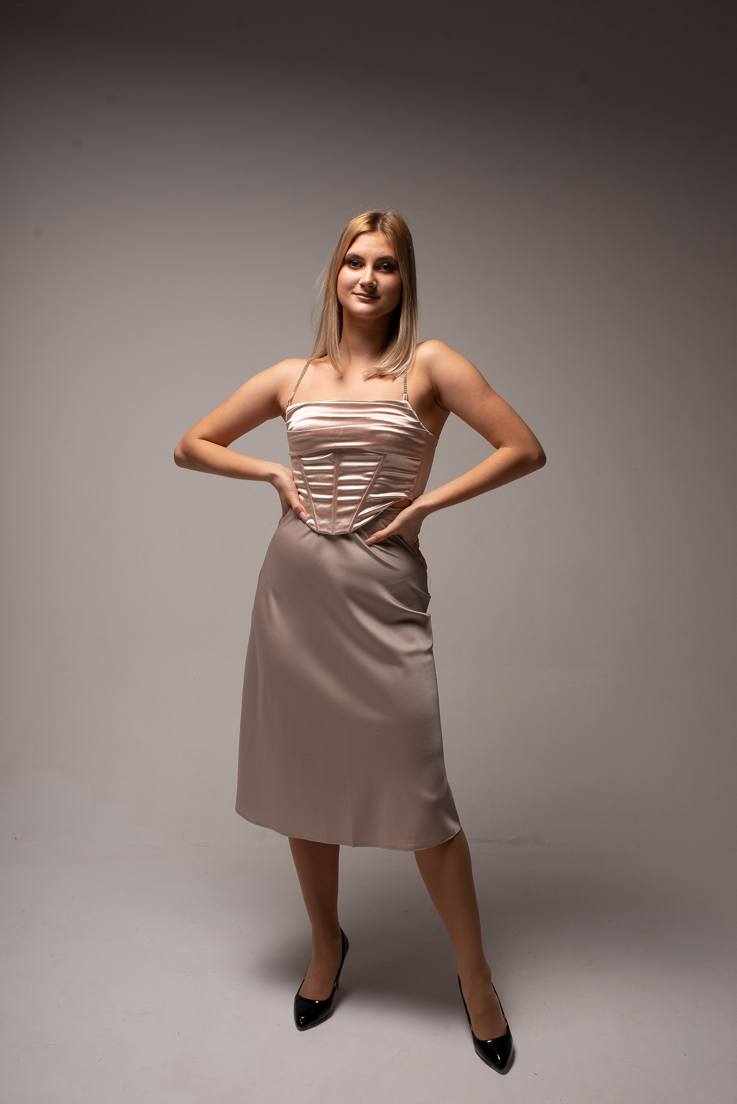 Гардероб Новый Год ФОТОДНИ. Выпускные альбомы. Контент. Фотодень Ростов-на-Дону Москва