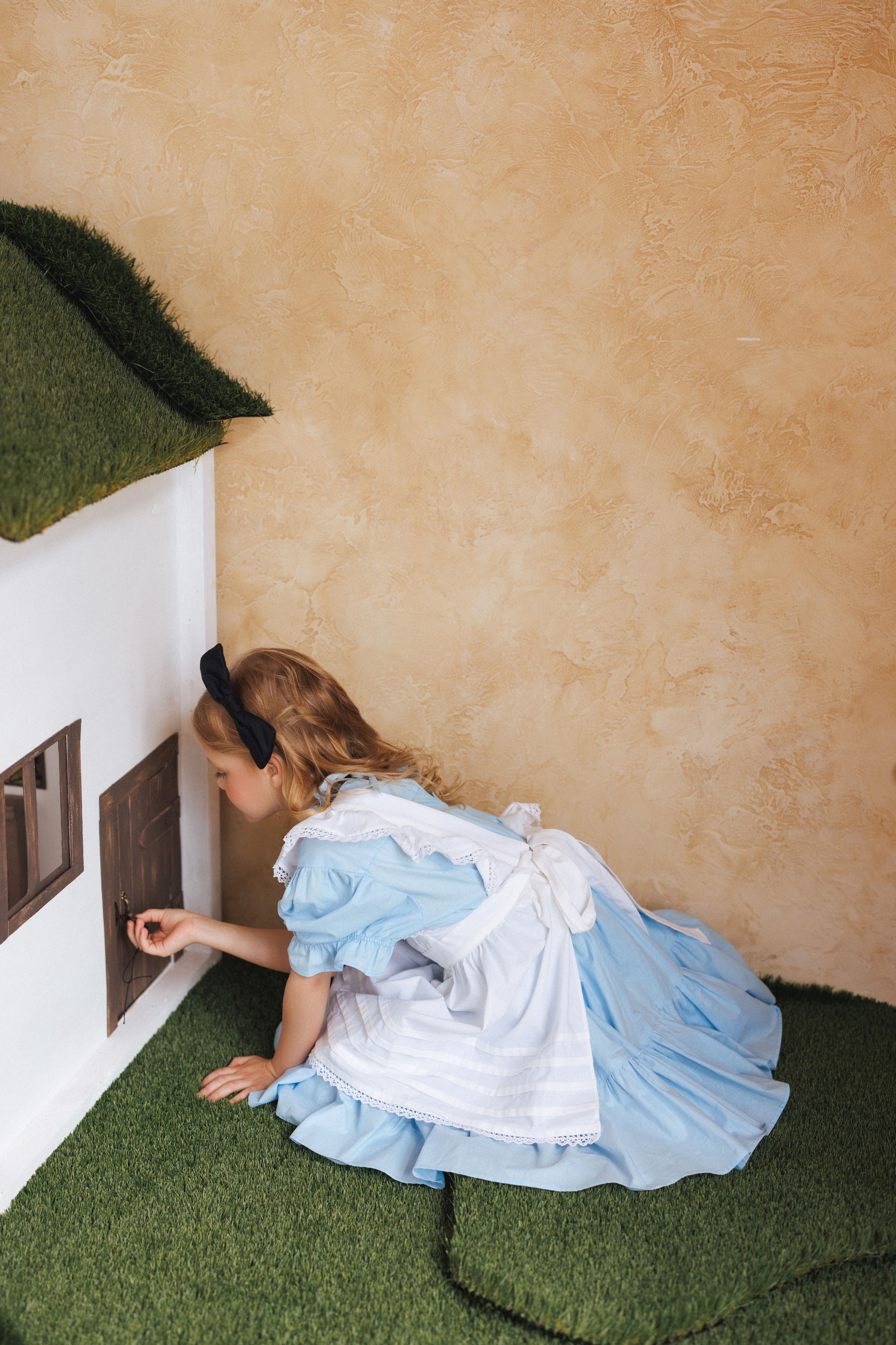 Фотосессия по мотивам мультфильма «Алиса в стране Чудес», фотостудия «Эль», город Краснодар. Семейный и детский фотограф в Краснодаре Анна Трашкова