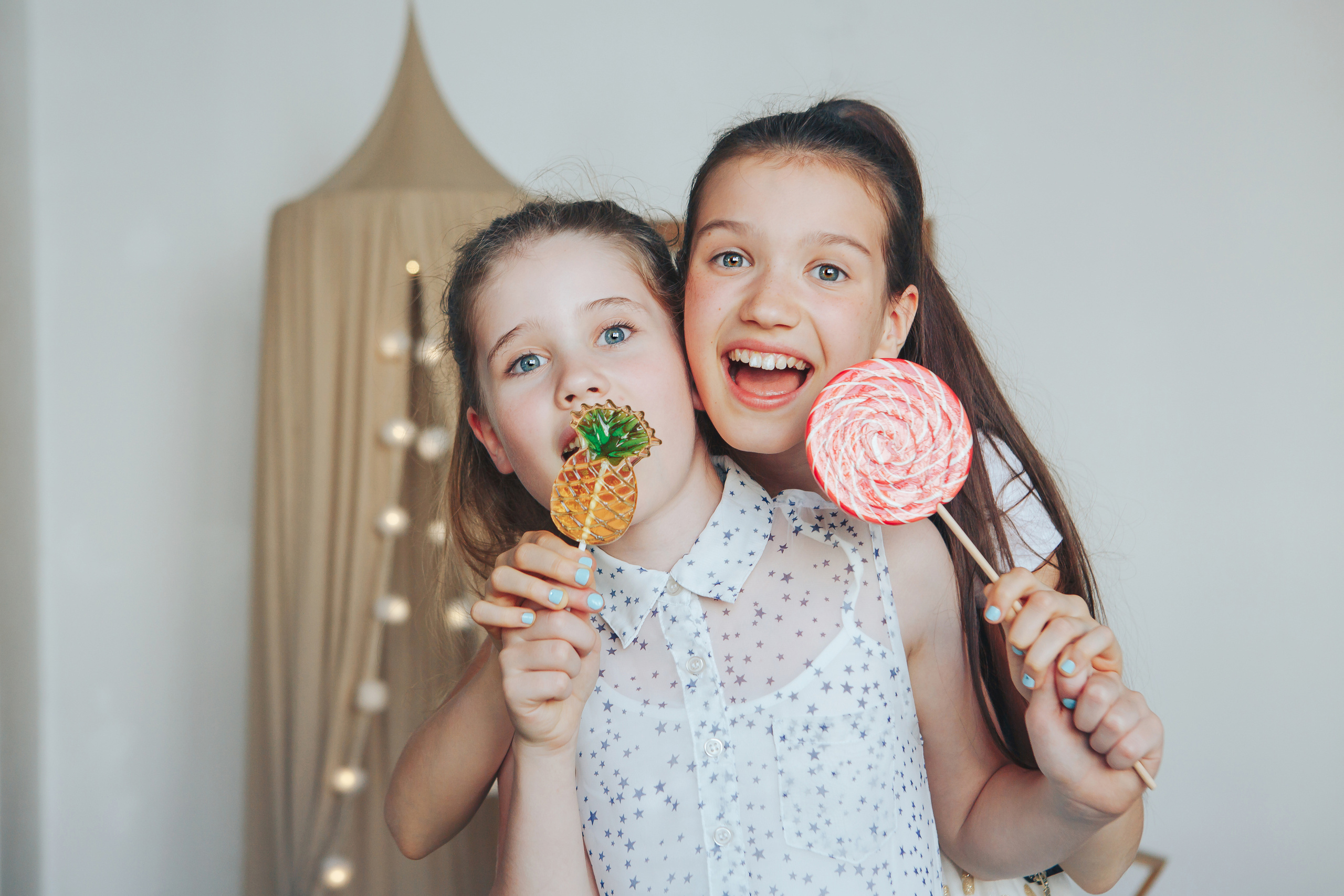 Фотосессия для подружек 10 лет или френд-стори. Фотограф Виктория Темирова Екатеринбург