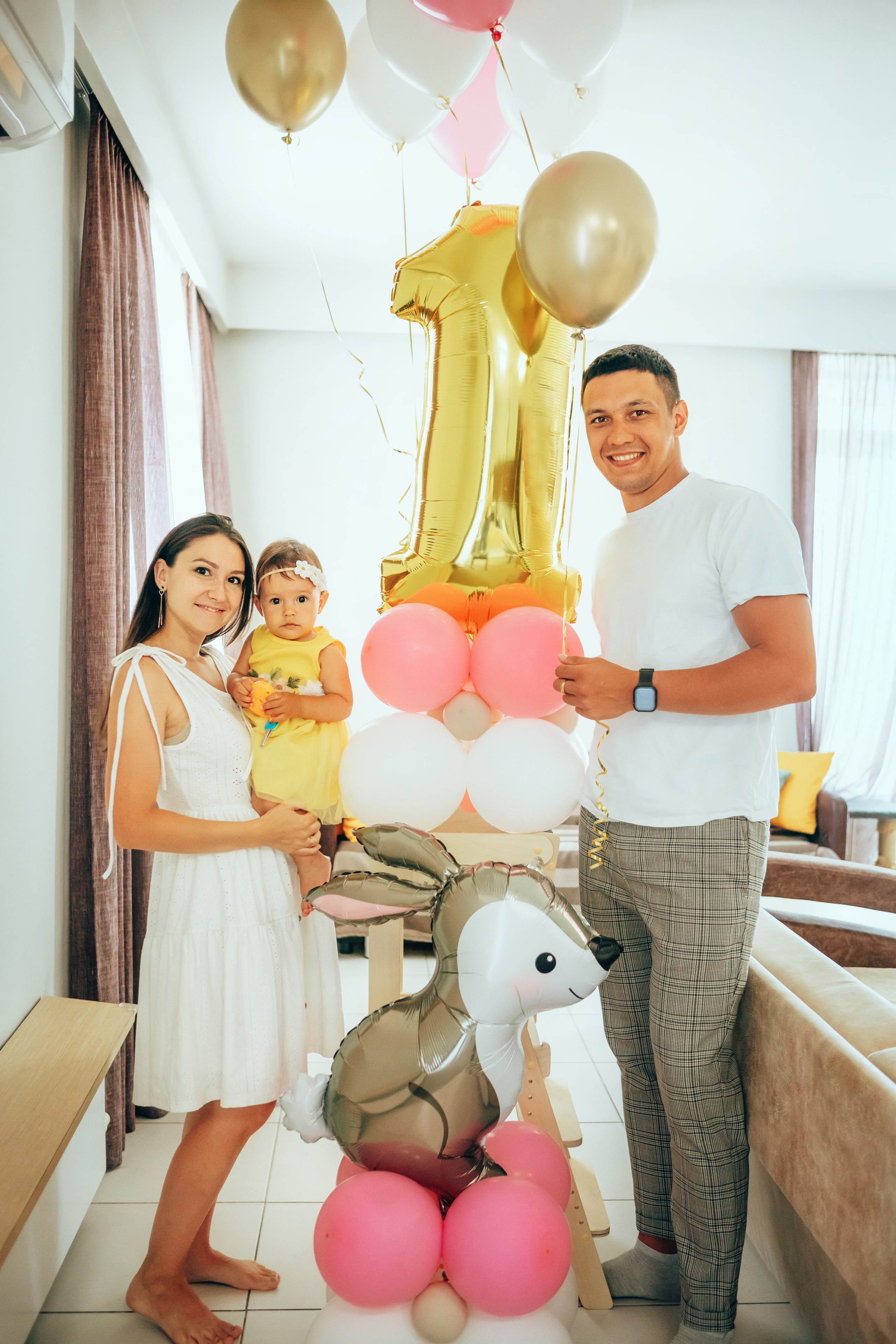 Первый День Рождения Вики. Семейный и детский фотограф в г. Новосибирске Макеева Анастасия